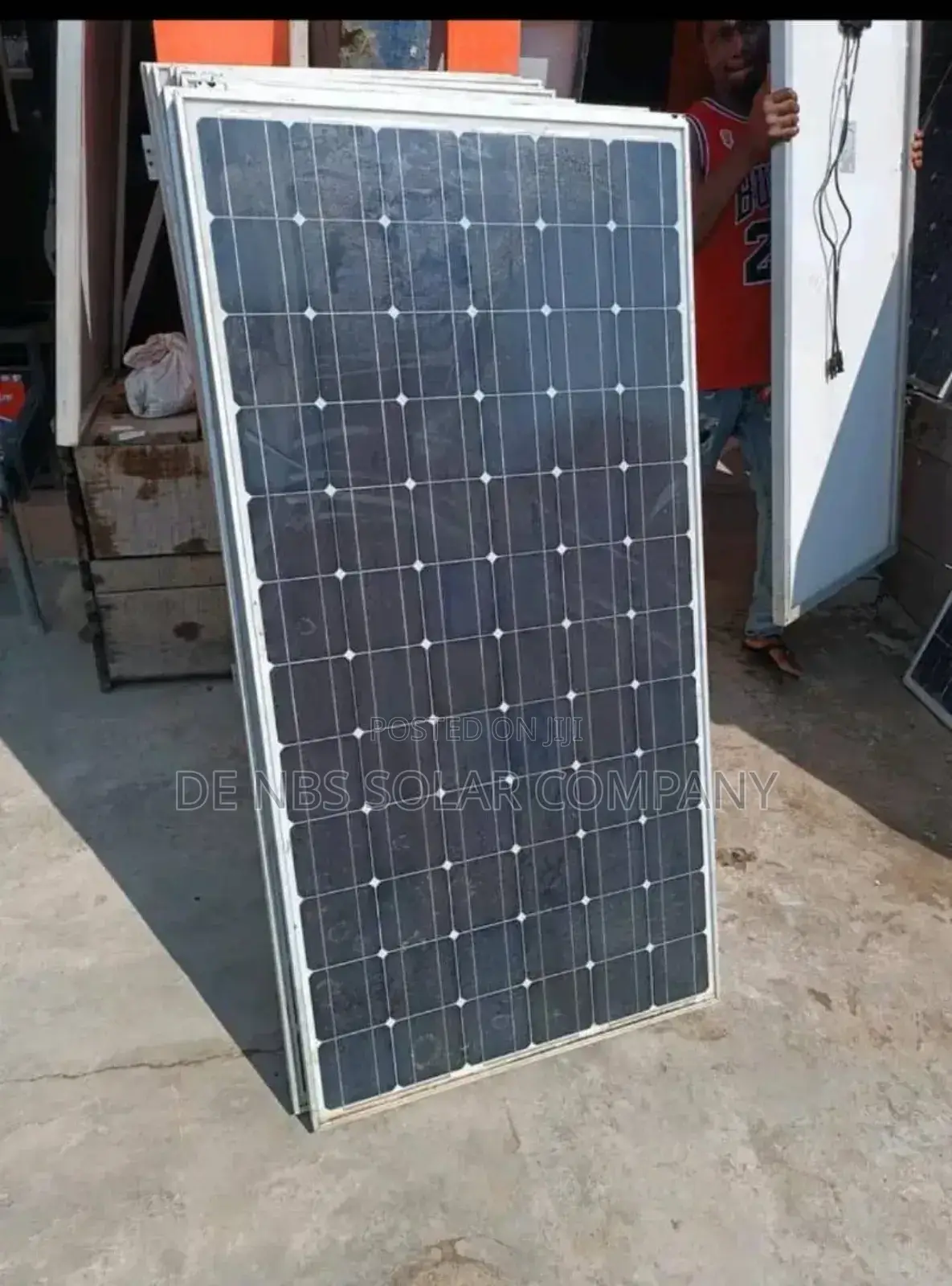 300w Canadian Solar Mono Crystalline Panel Is Now Available