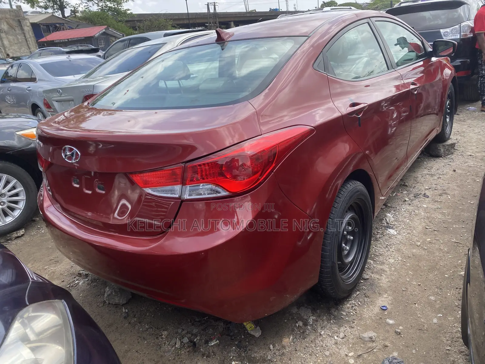 Hyundai Elantra 2013 Red