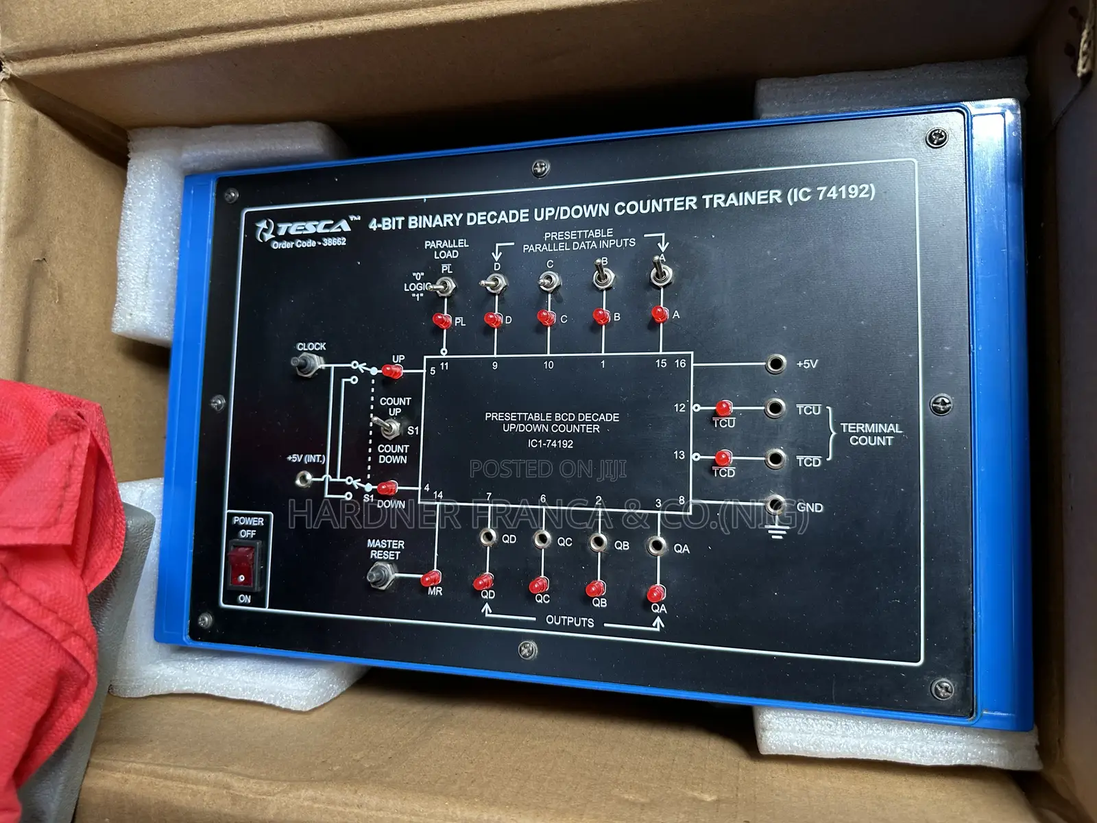4-Bit Binary Decade Up/Down Counter Trainer