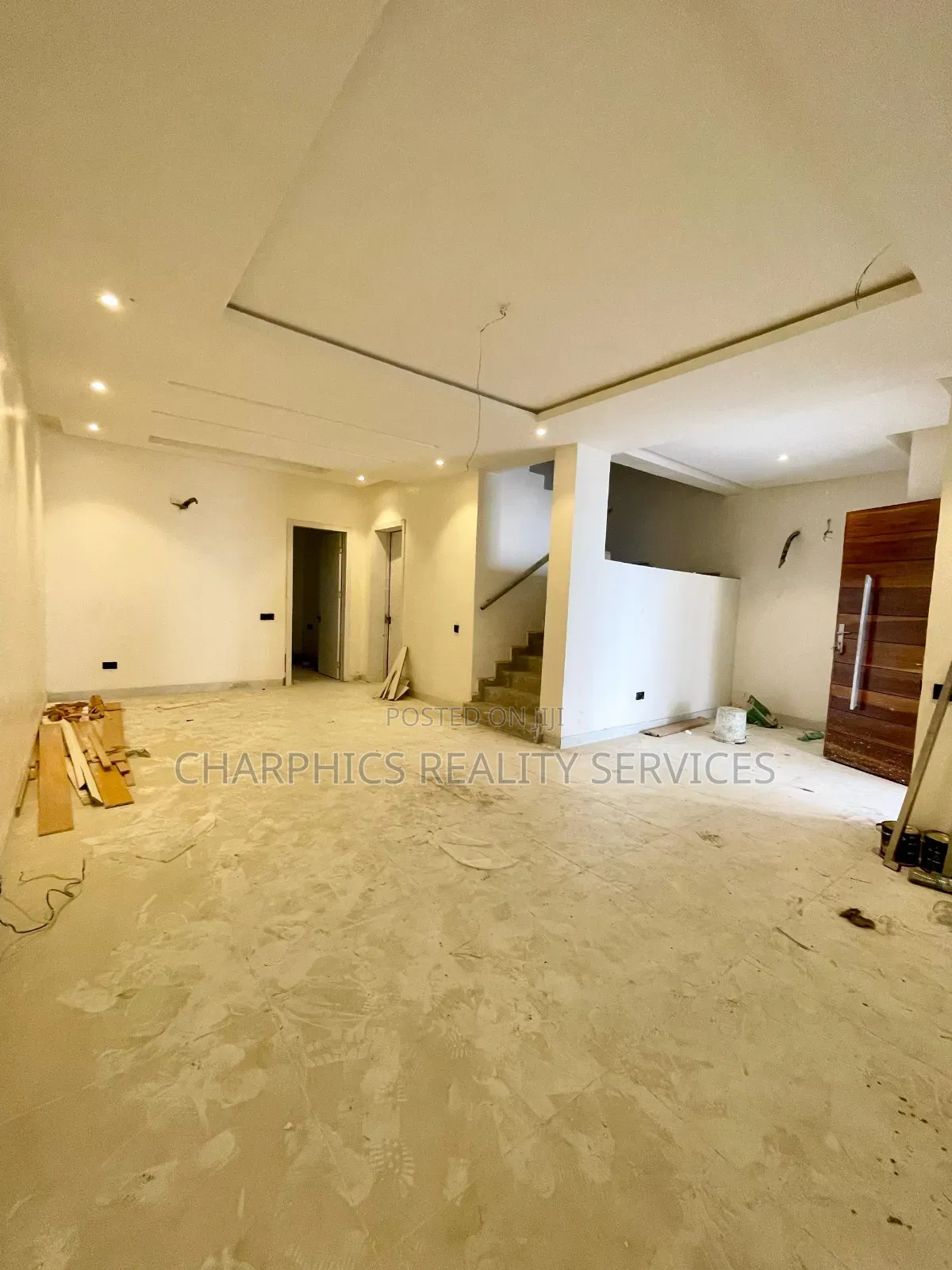 3bdrm Duplex in Osapa london for sale