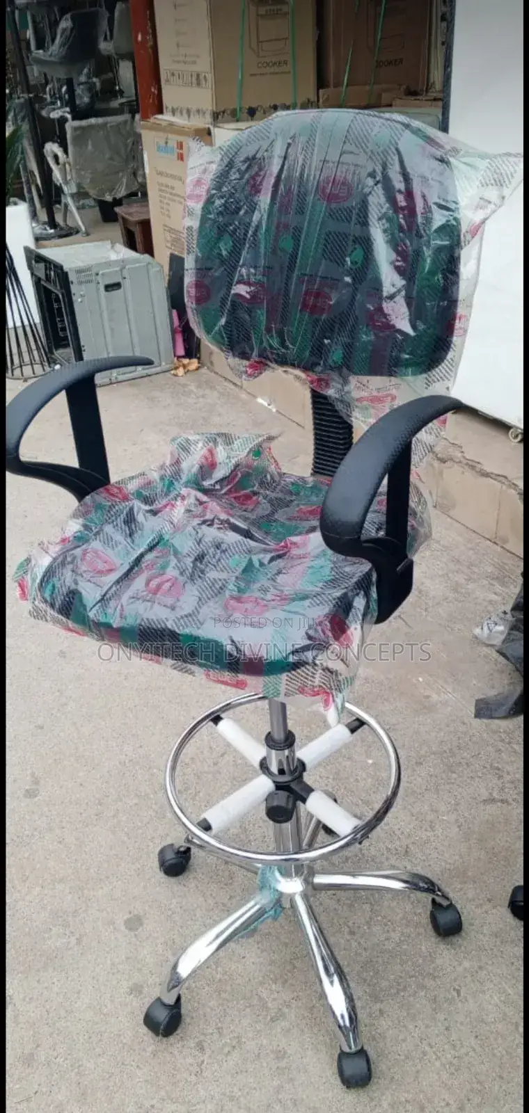 Receptionist/Cashier Swivel Chair