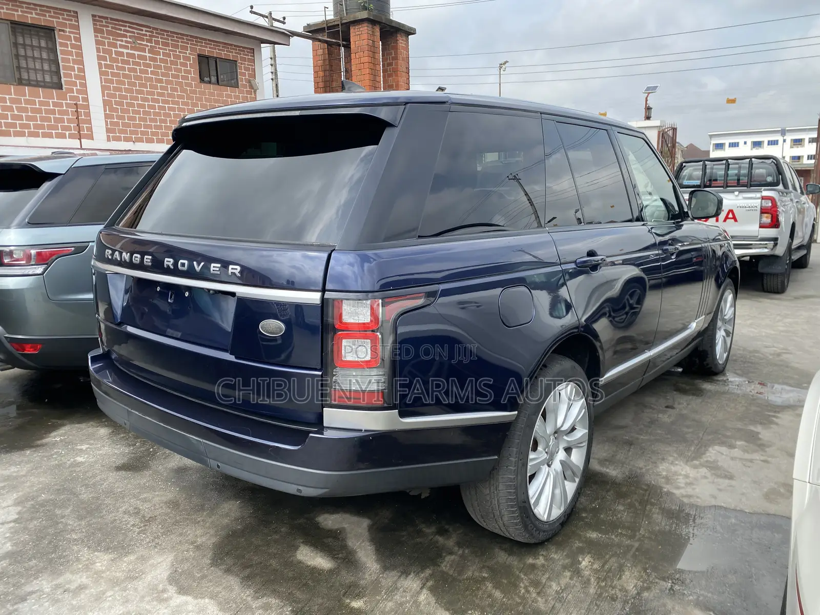 Land Rover Range Rover 5.0L Supercharged 2017 Blue