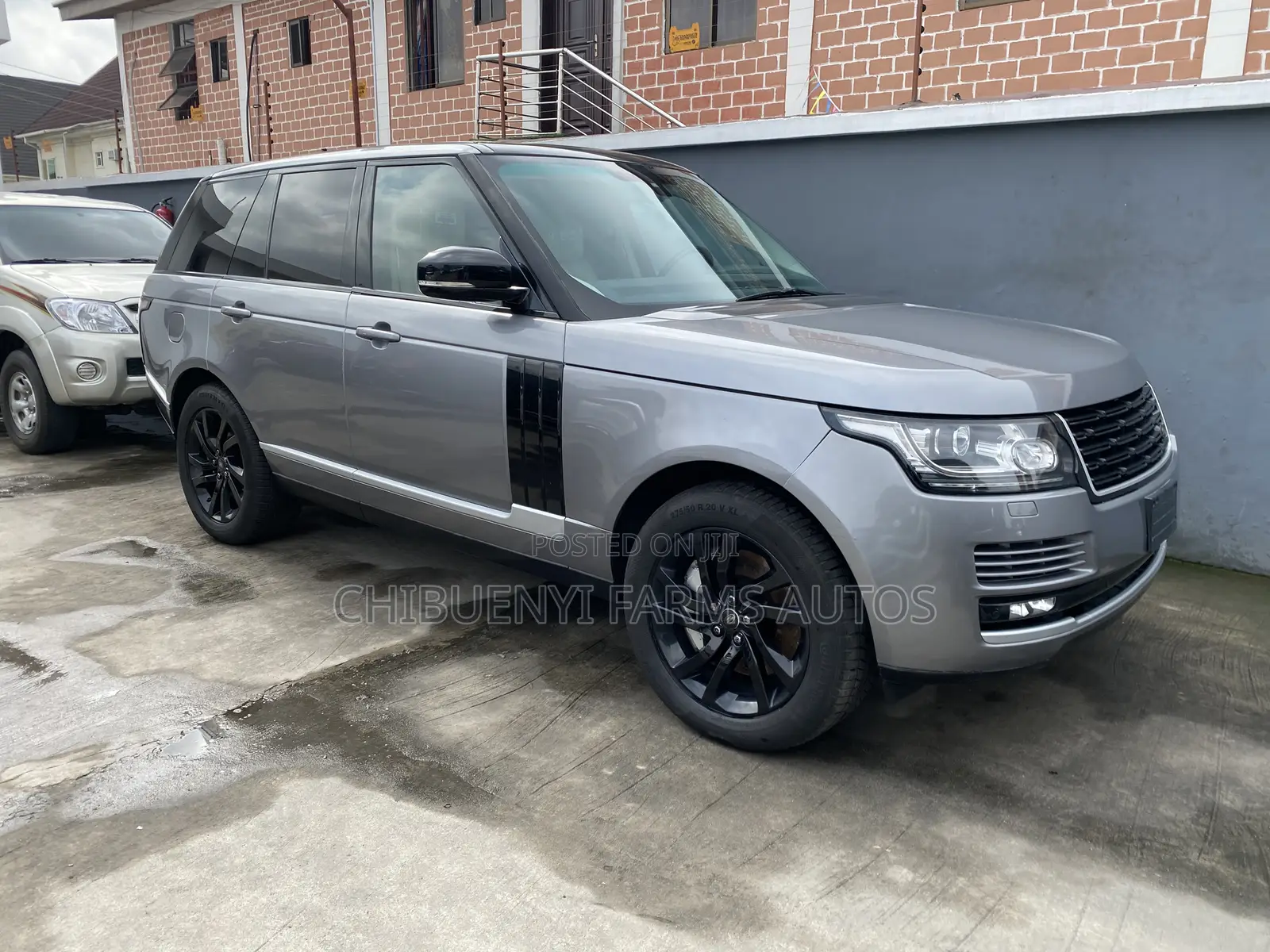 Land Rover Range Rover 2013 Gray