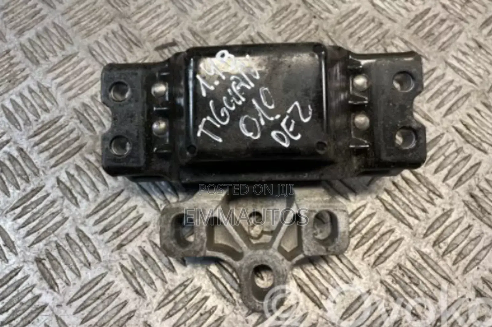 Gear Mount Vw Tiguan 2010