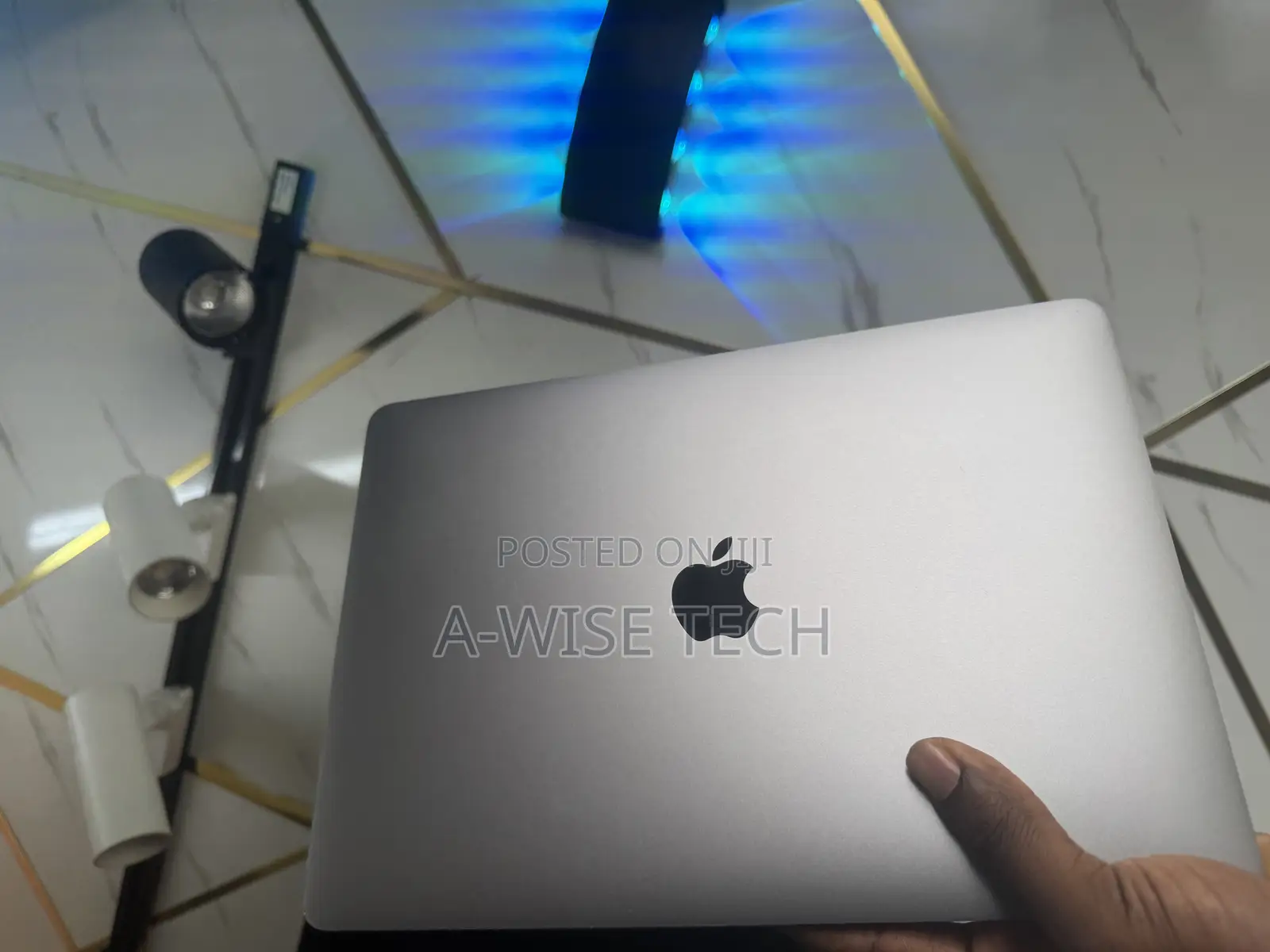 Laptop Apple MacBook Pro 2017 8GB Intel Core I5 SSD 256GB
