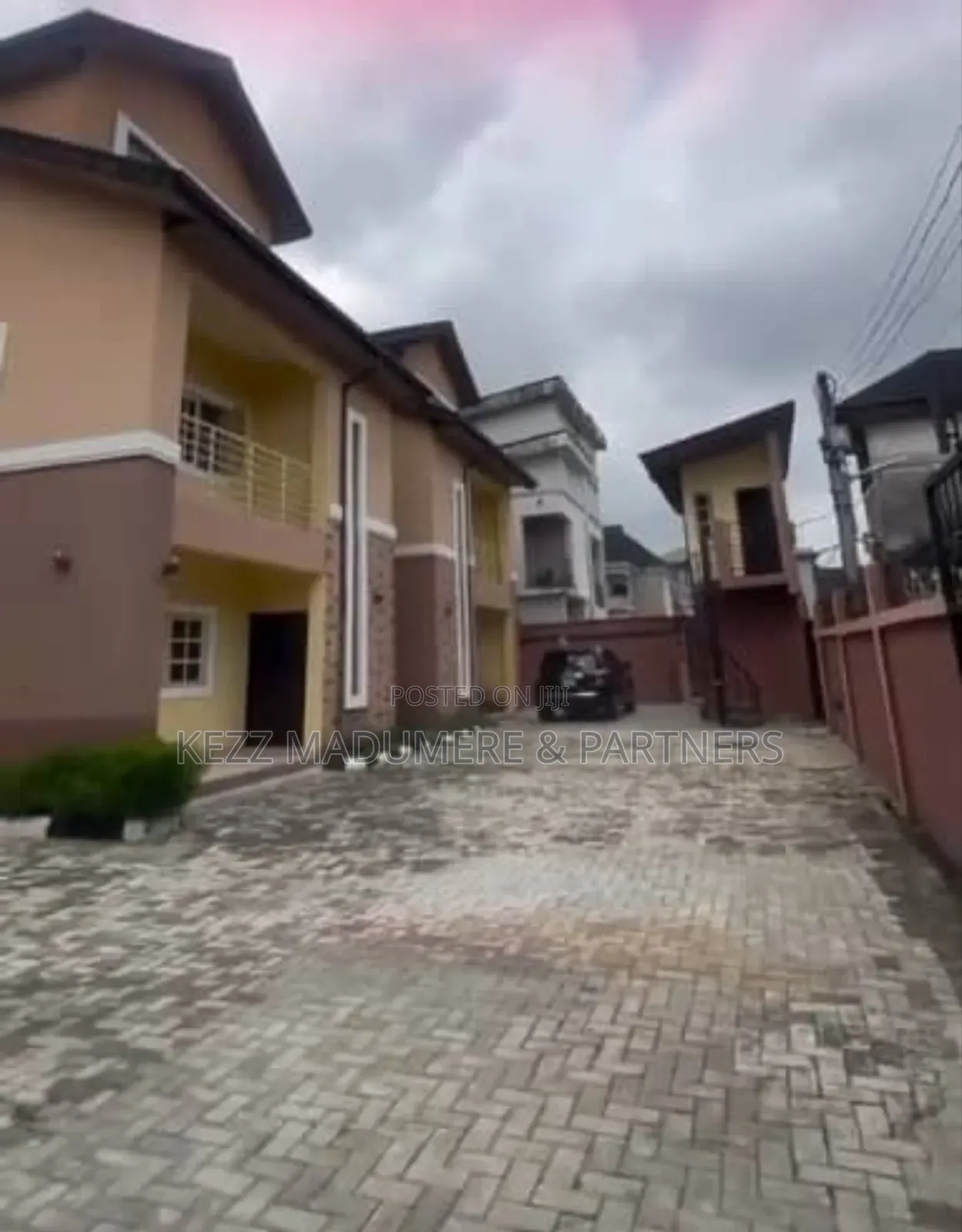 4bdrm Duplex in Dr Peter Odili for sale