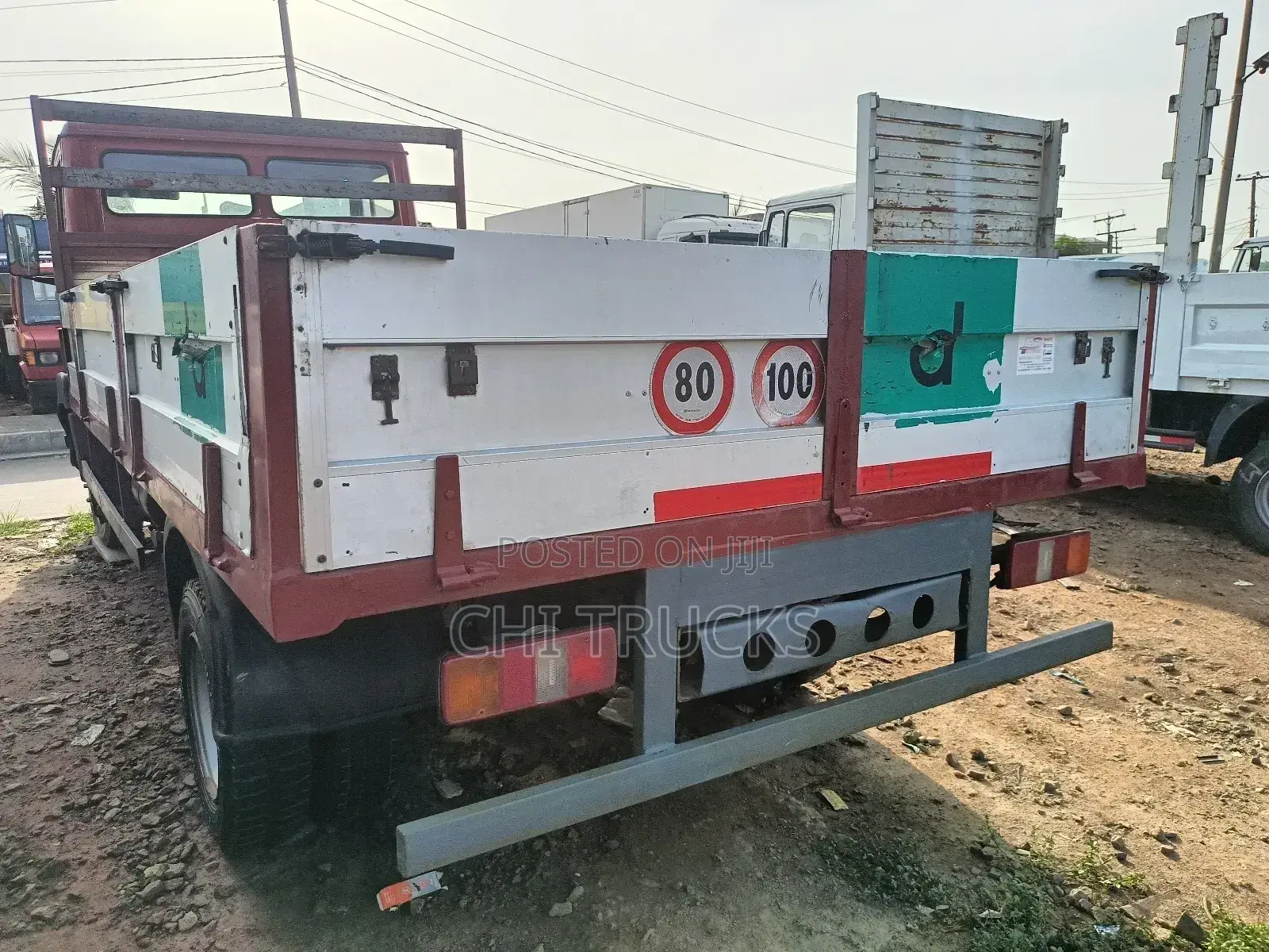 Mercedes Benz 4 Cylinder Truck