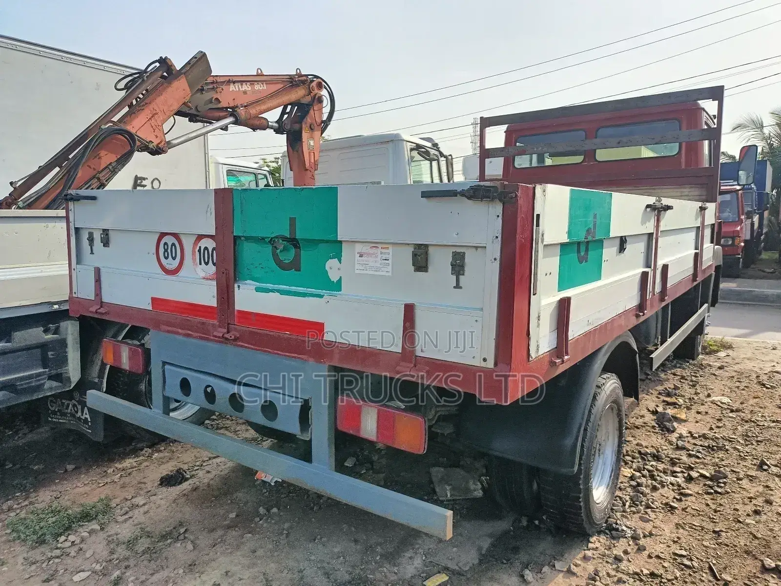 Mercedes Benz 4 Cylinder Truck