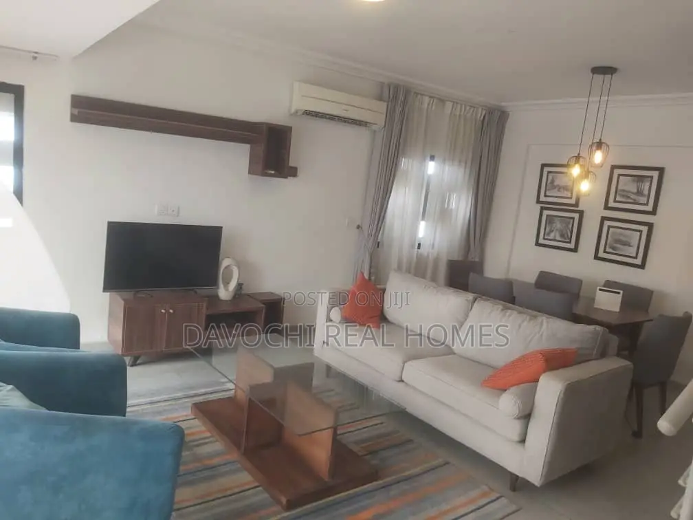 Furnished 3bdrm Duplex in Beside Crown Estate, for rent