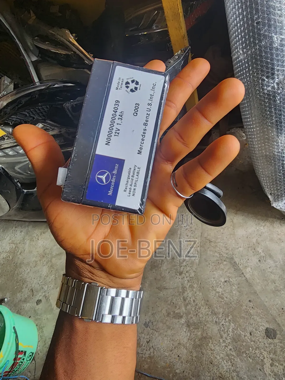 Auxiliary Battery Mercerdes Benz