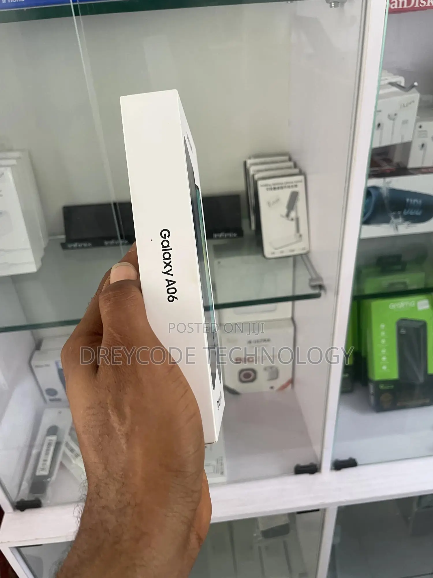 New Samsung Galaxy A06 128 GB Black