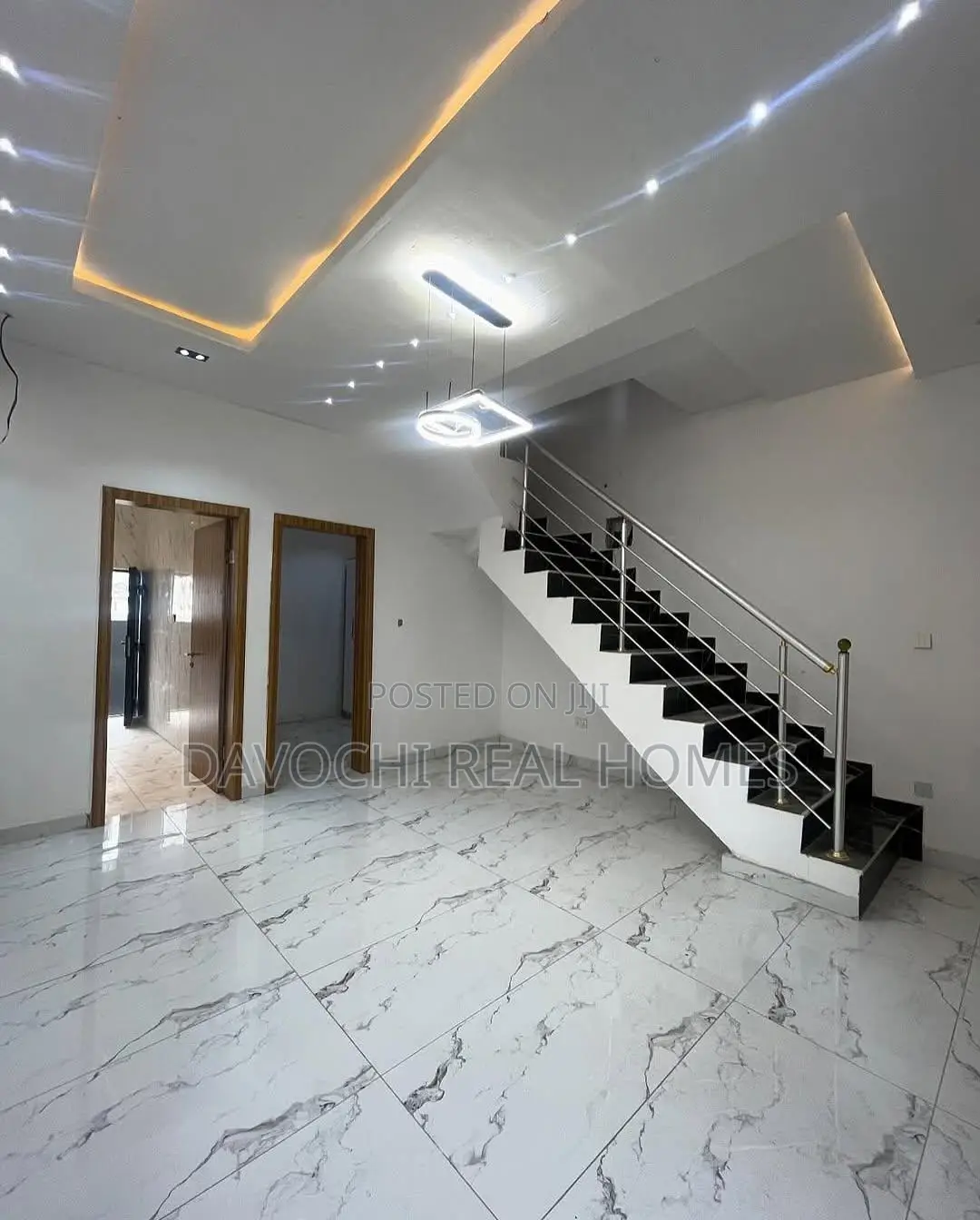 3bdrm Duplex in Ikota, Lagos for rent