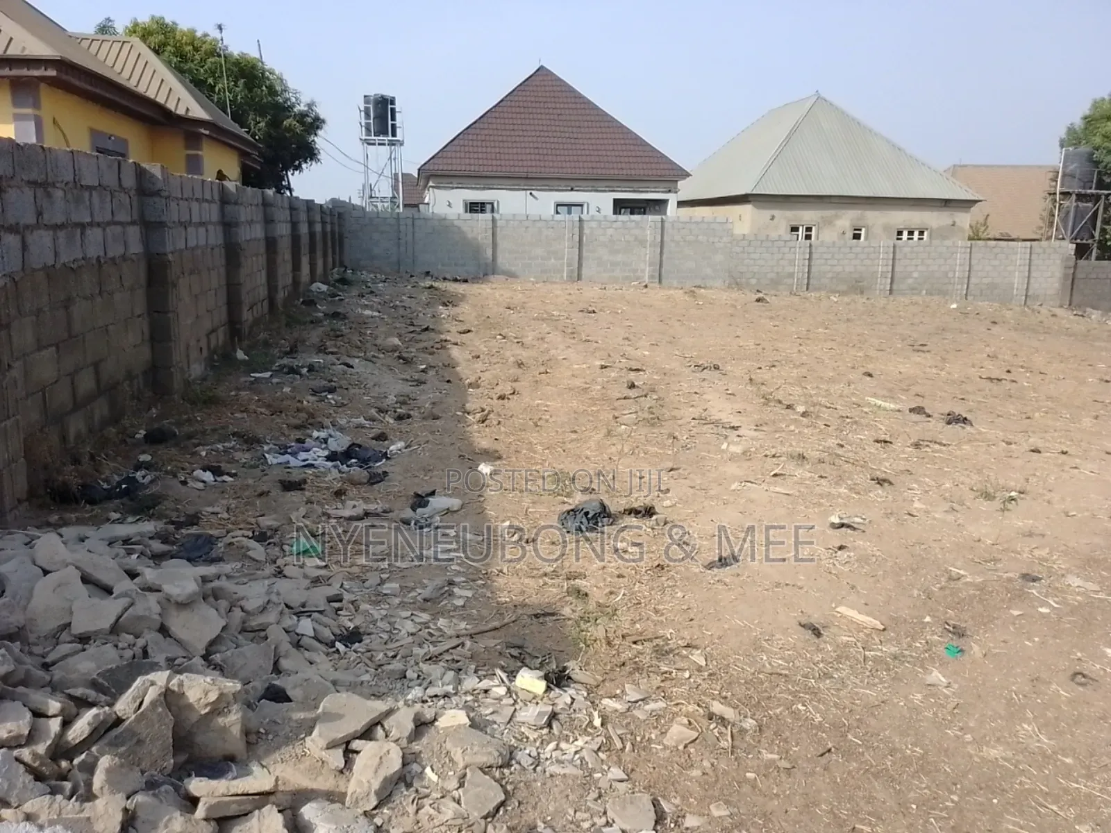 Estate Land for Sale 50/100