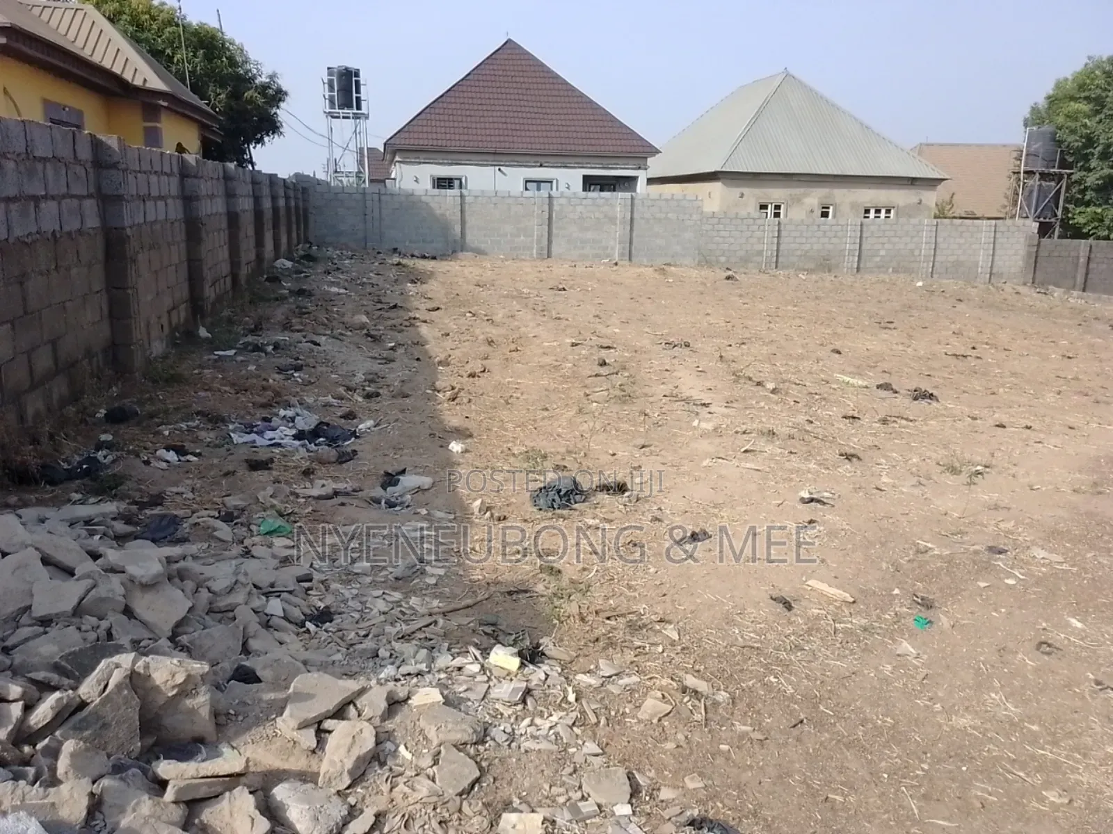 Estate Land for Sale 50/100