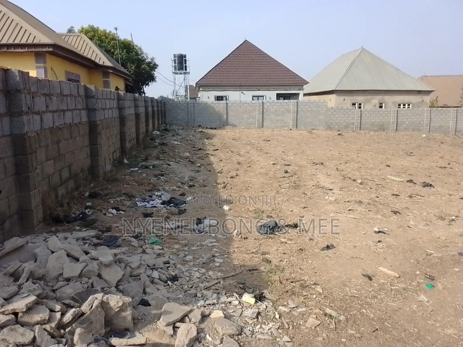 Estate Land for Sale 50/100