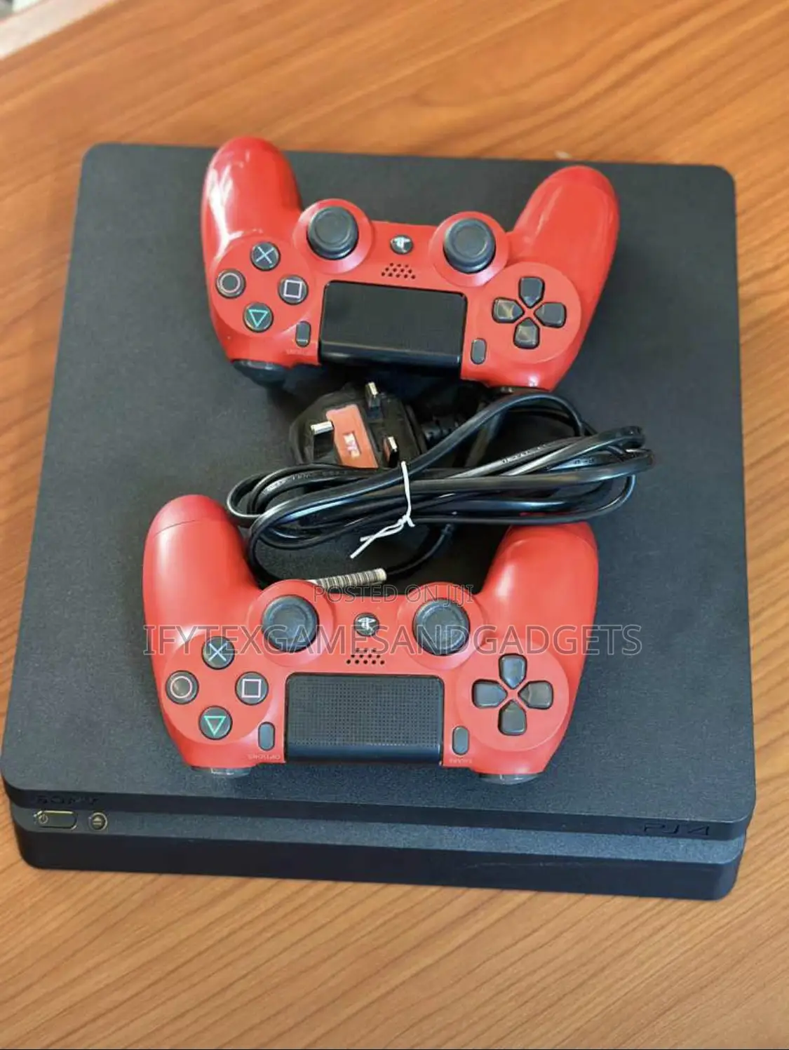 Playstation 4 Slim 500gb Uk With 2 Pads and 12 Games