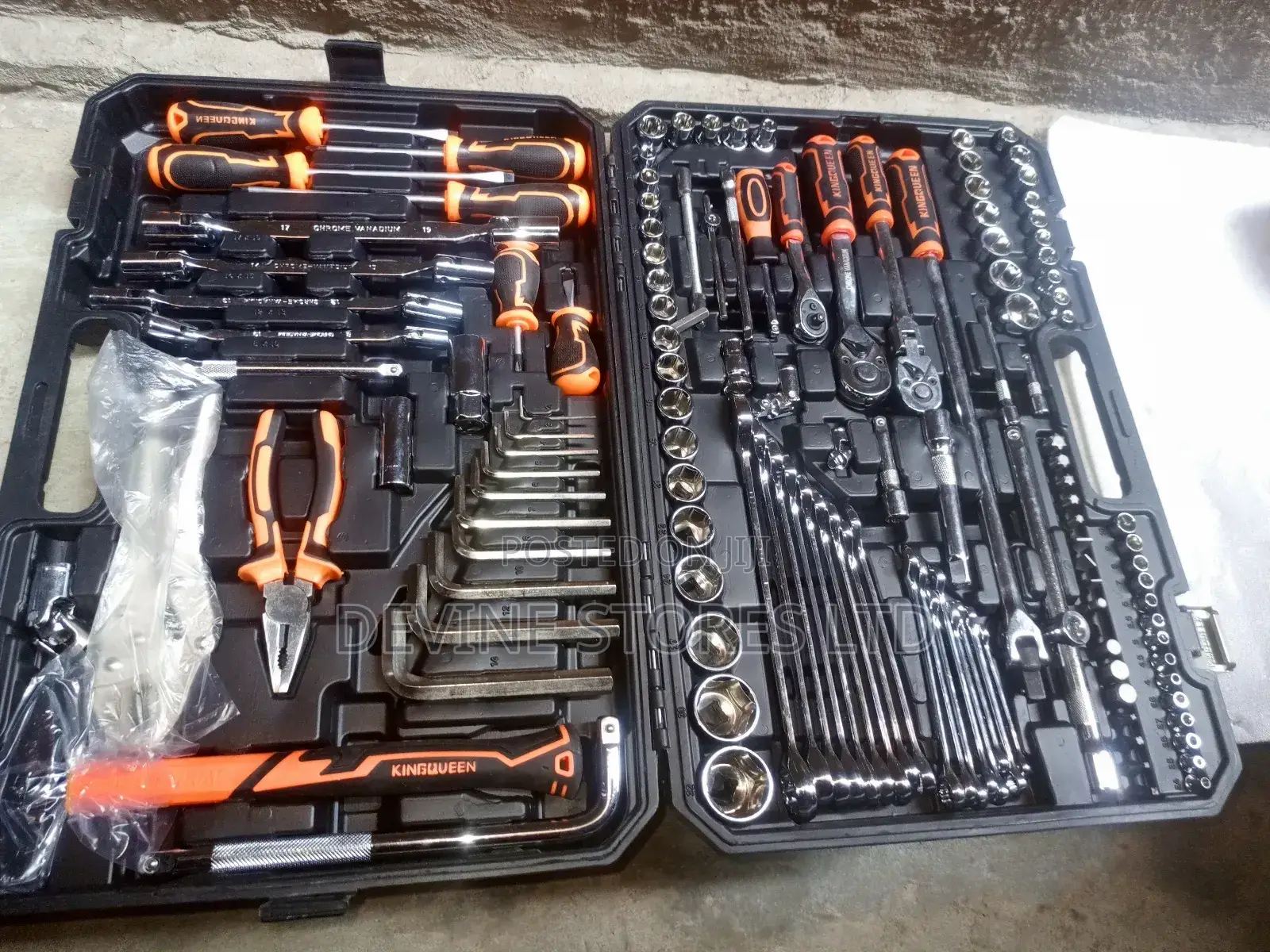 181pcs Sets of Mechanic Tools Box