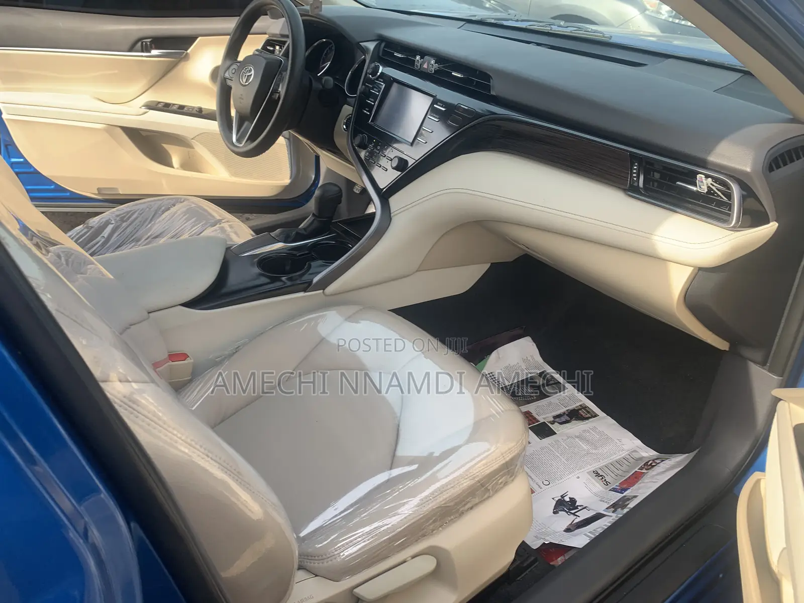 Toyota Camry XLE V6 FWD 2020 Blue