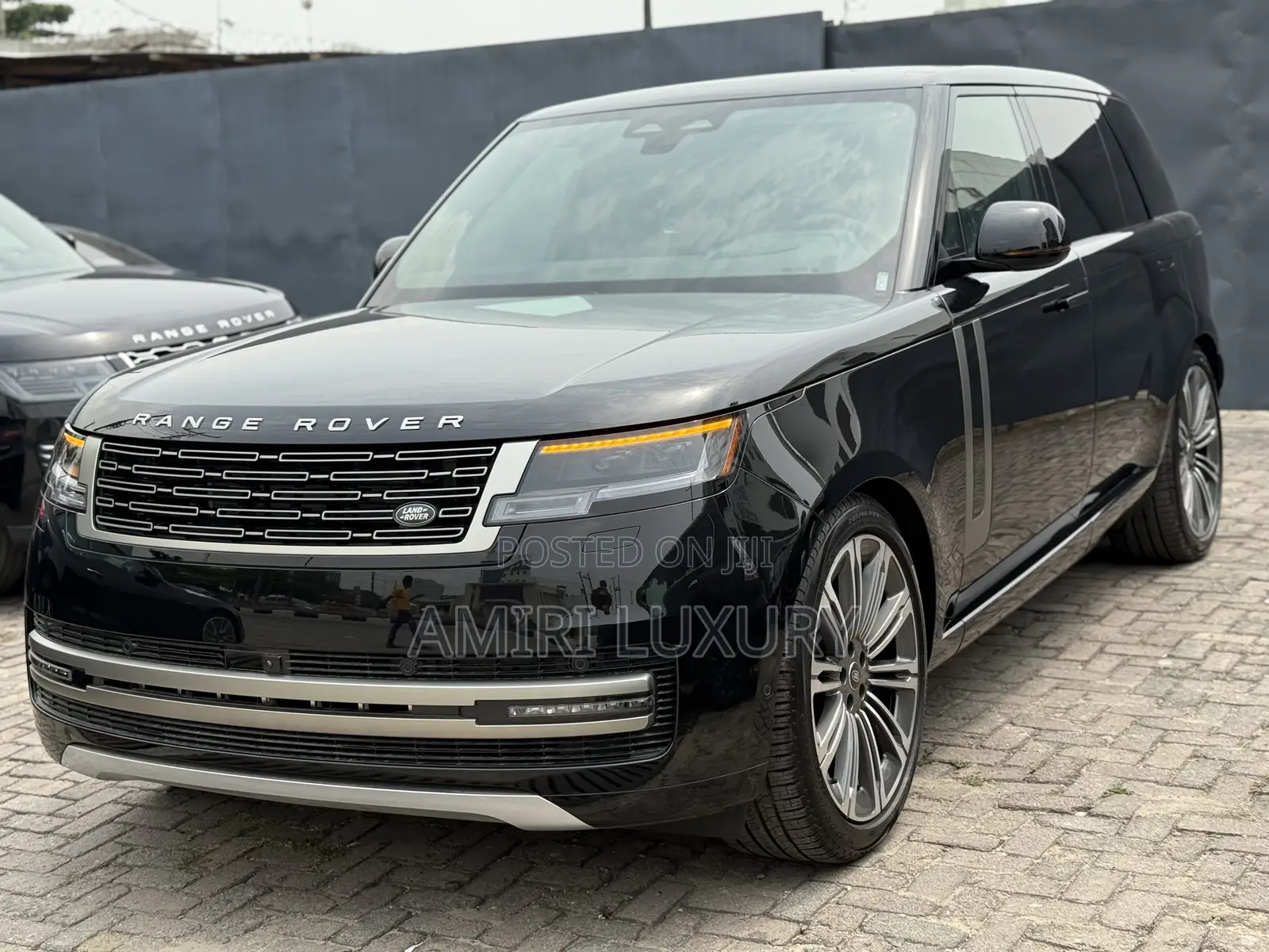 New Land Rover Range Rover Vogue 2024 Black