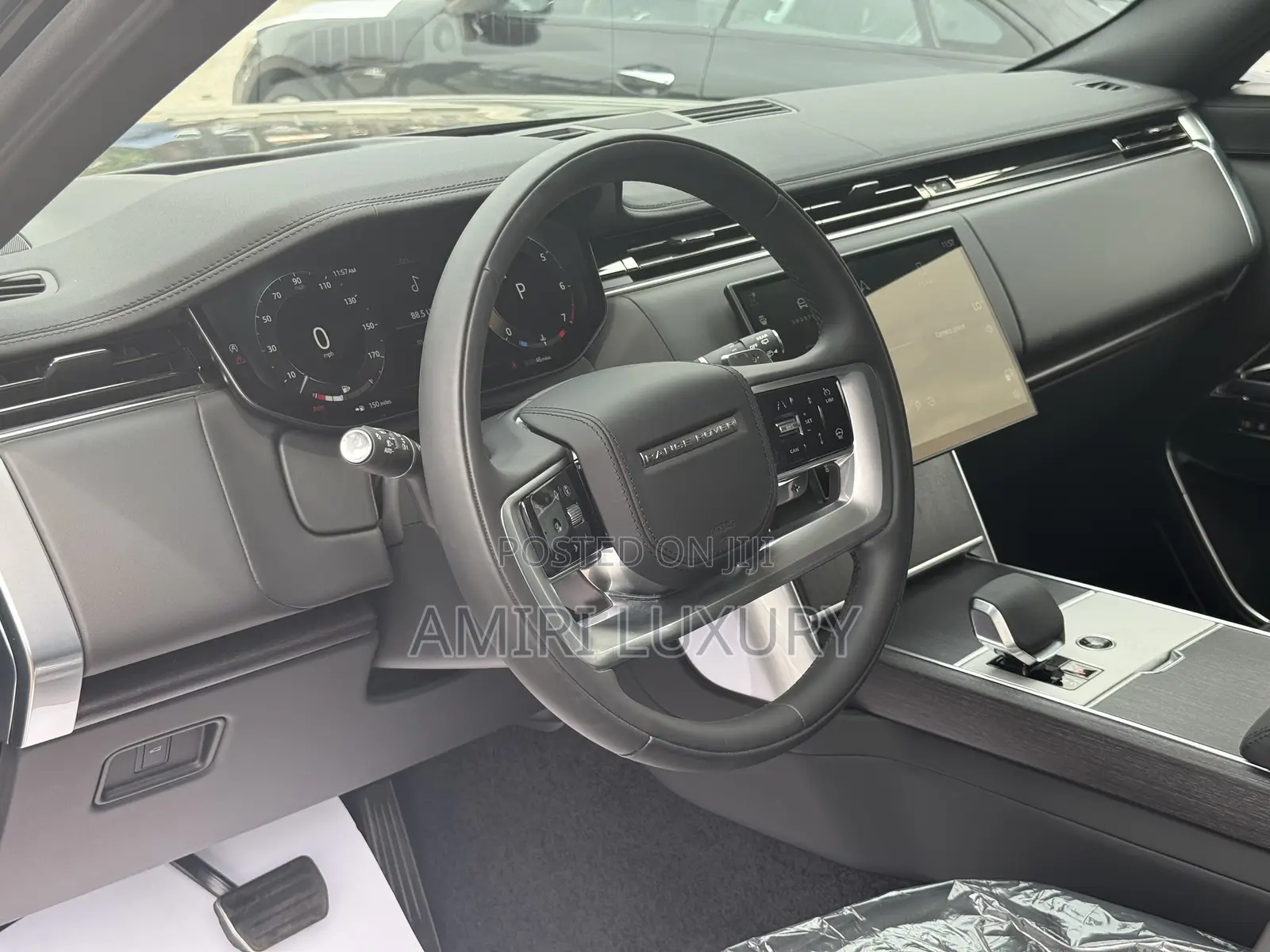 New Land Rover Range Rover Vogue 2024 Black