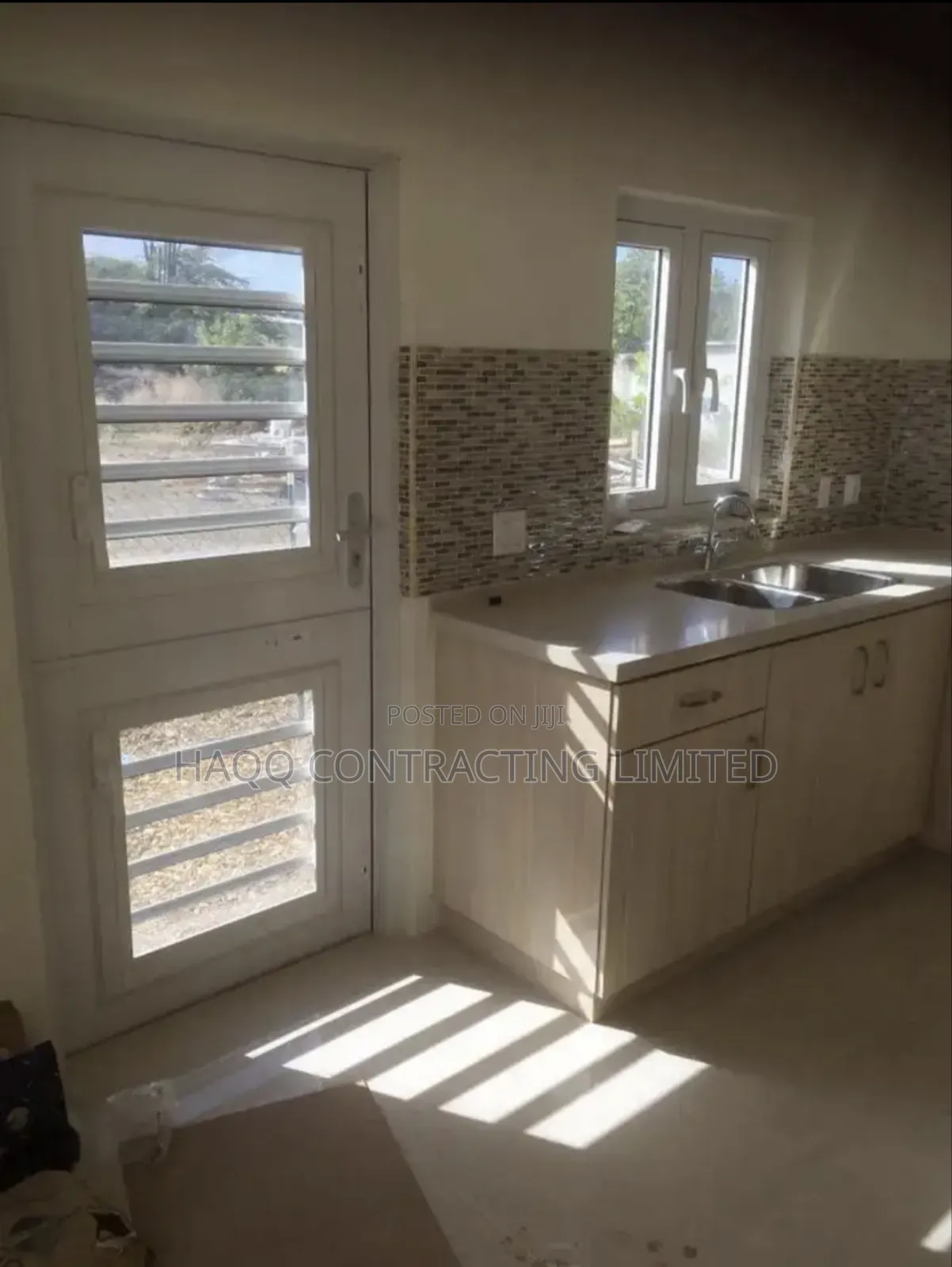 Non Mortar, Zero Cement, Fast Installed Insulated Building