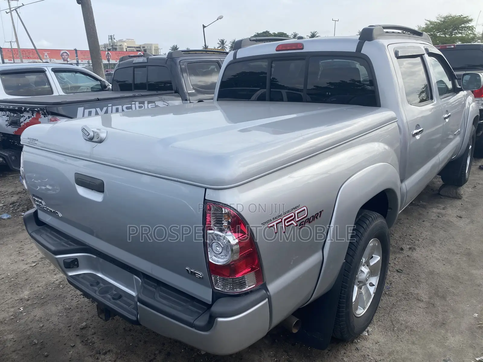Toyota Tacoma Double Cab V6 2011 Silver