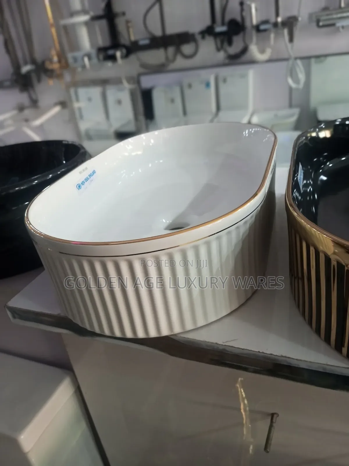 Gold Rim Countertops Basin