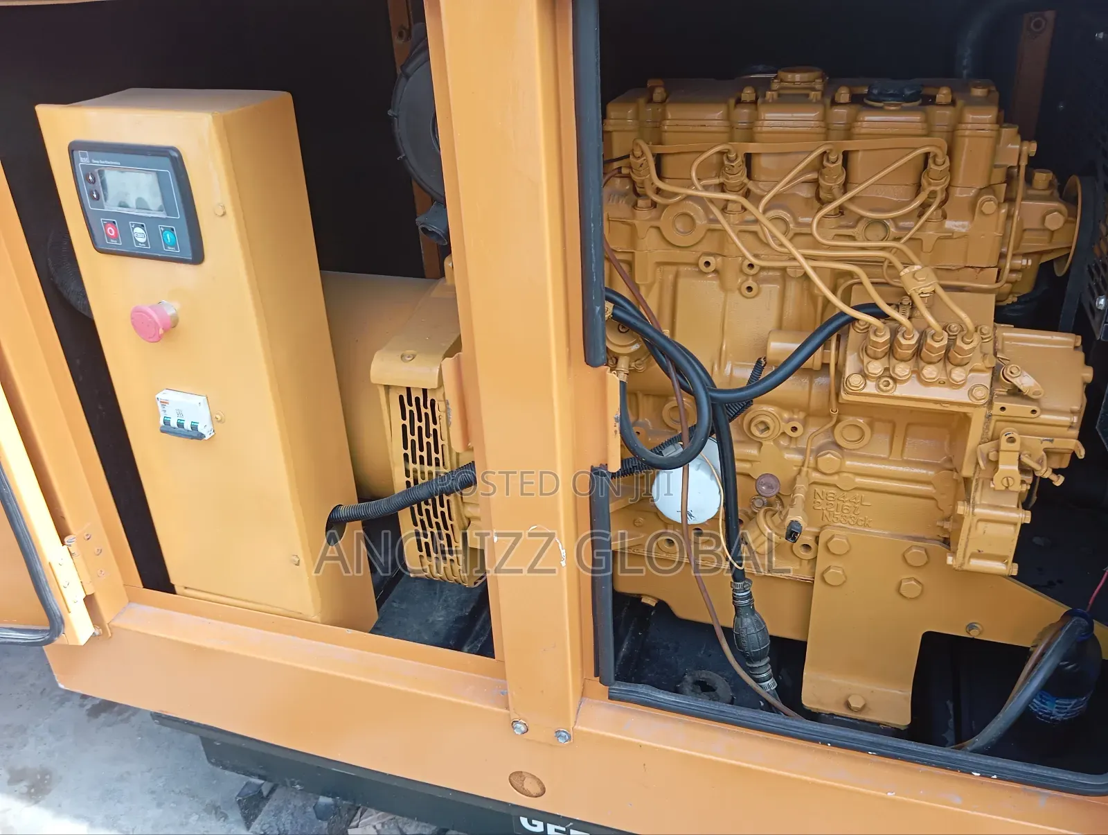 Mantrac Cat 20kva Soundproof Diesel Generator