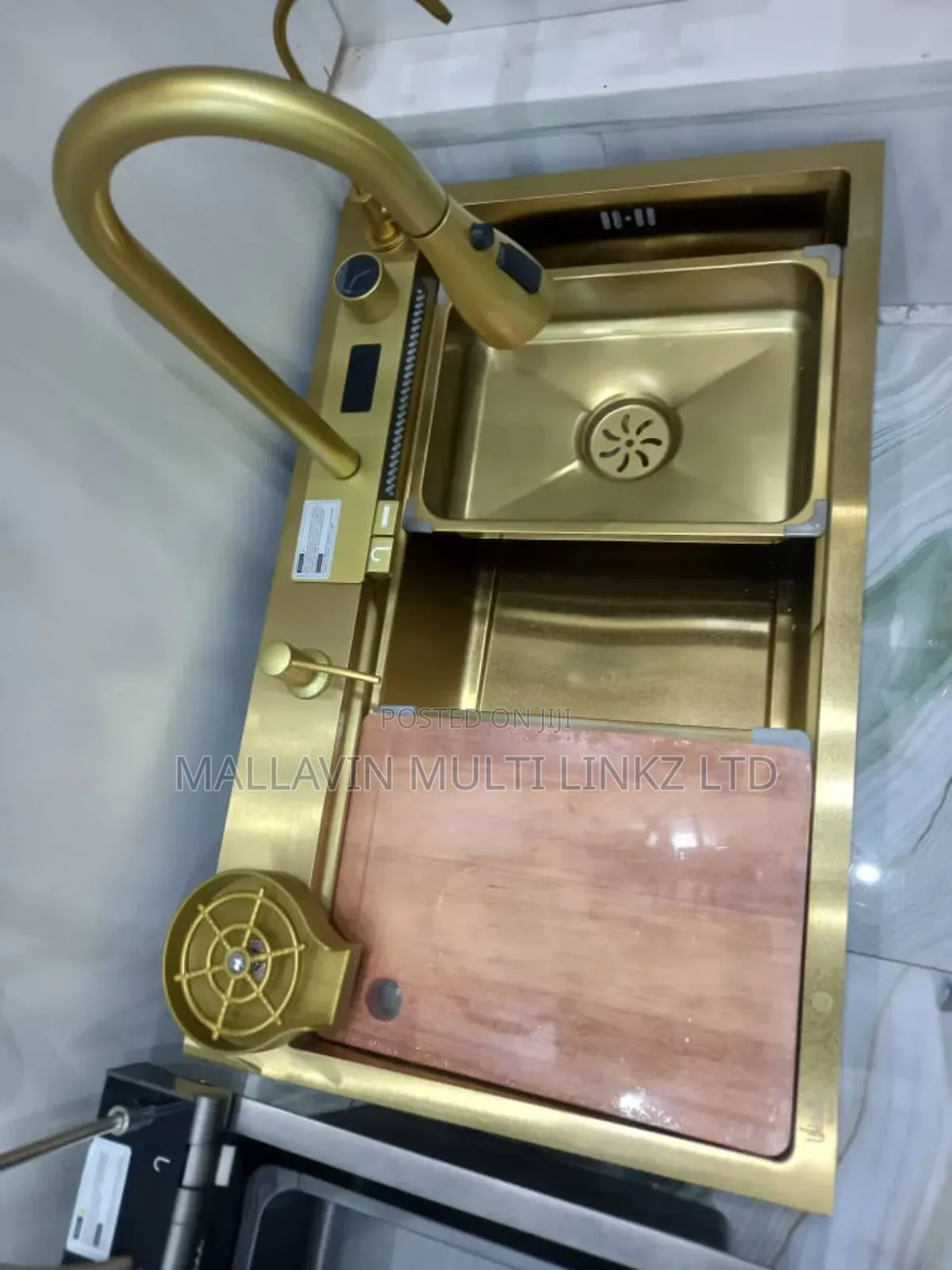 Gold Waterfall Modern Kitchen Sinks
