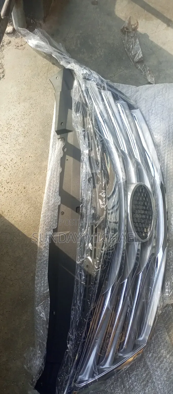 Front Grille Hyundai Azera