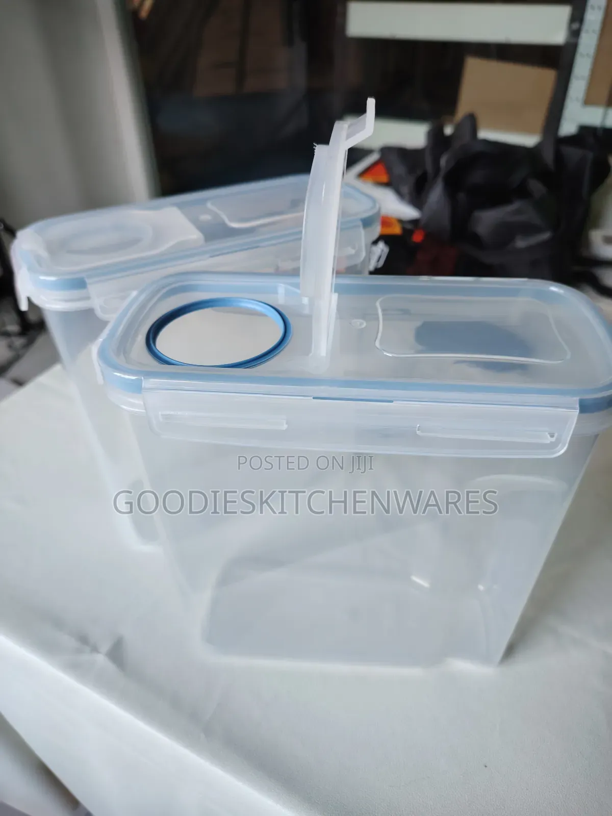 4 in 1 Airtight Container / Food Storage Containers