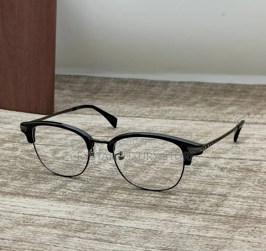 High Quality Luxury Unisex Frame Glasses