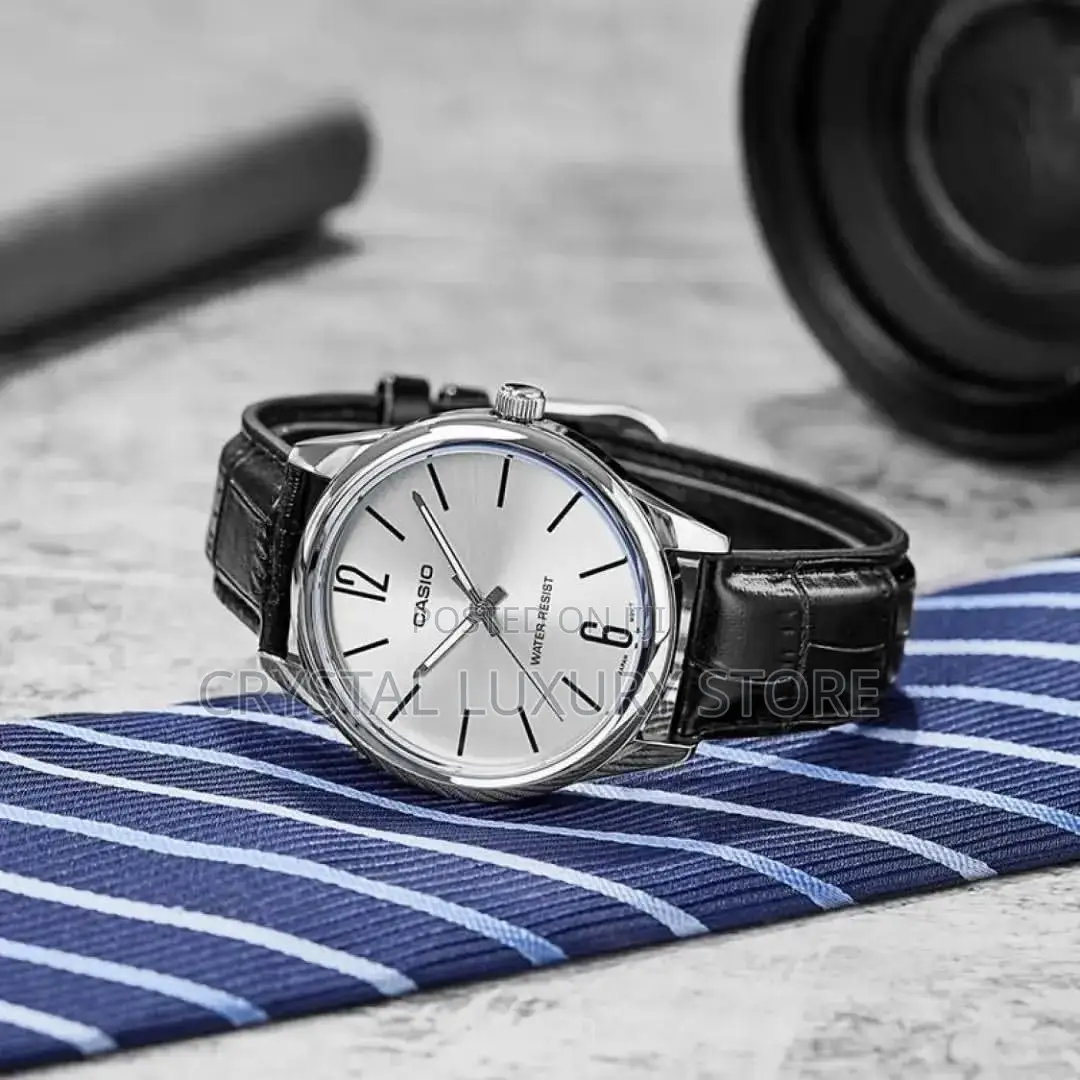 Authentic Quality Luxury Casio Genuine Leather Wristwatch