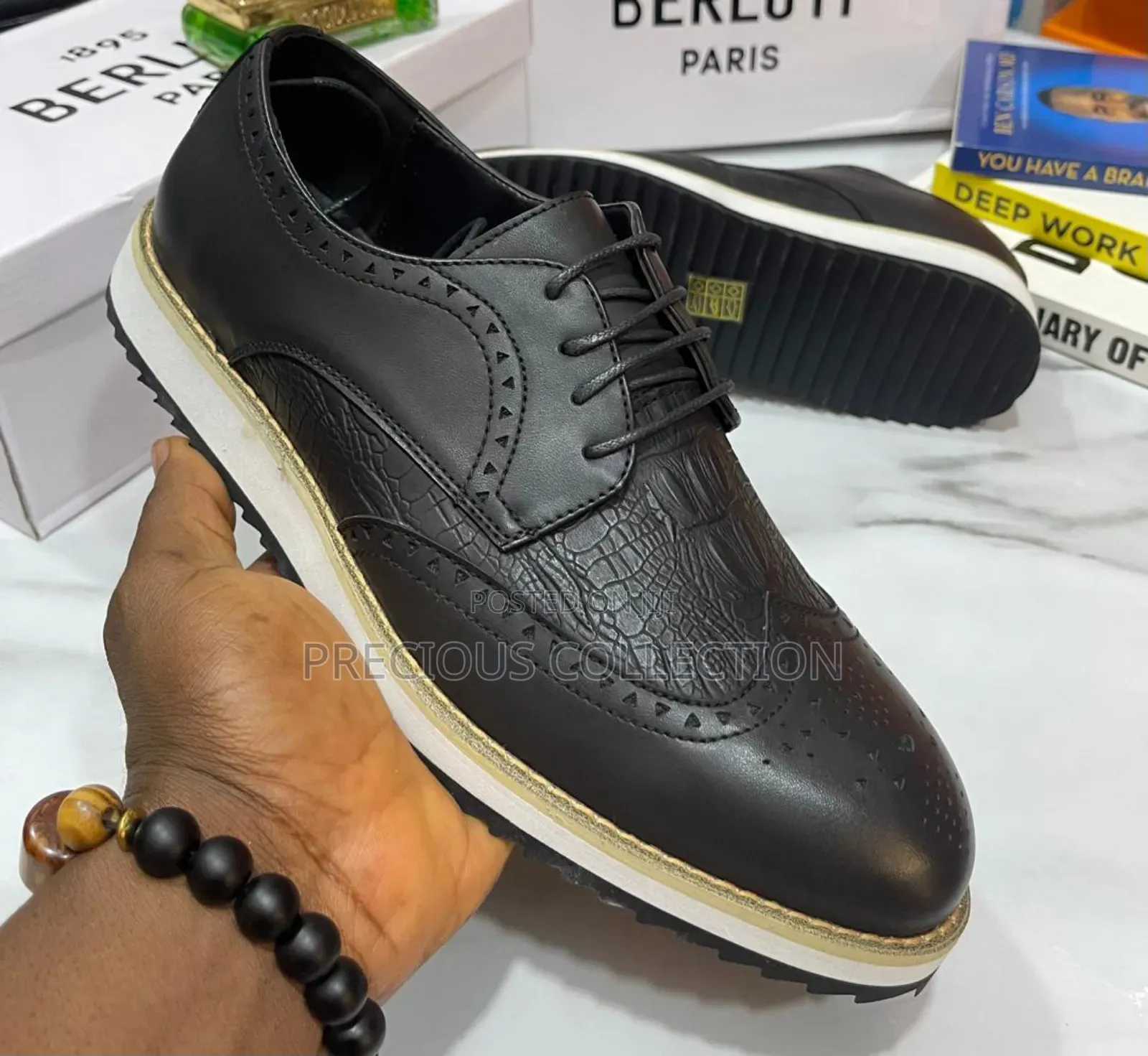 Men's Berluti Matte Leather Lace Up Single Sole Shoe