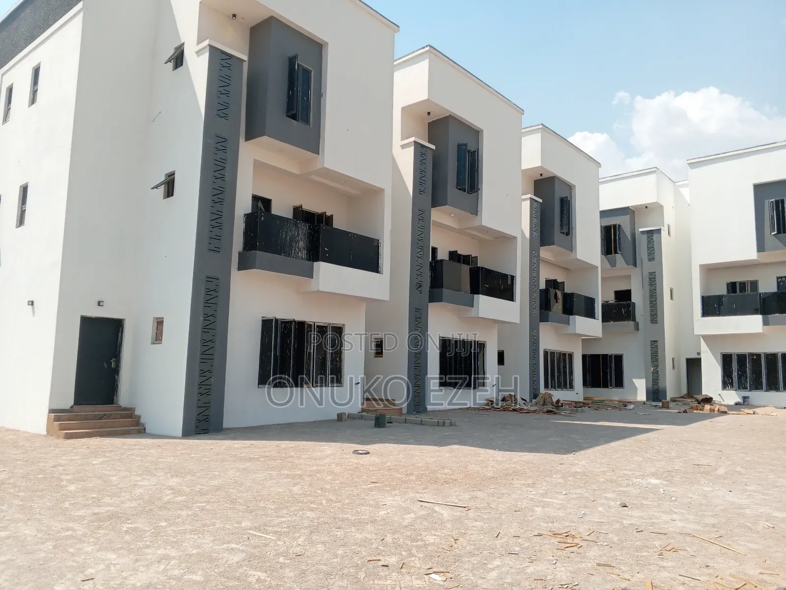 4bdrm Townhouse / Terrace in Gill Estate, Mabushi for rent