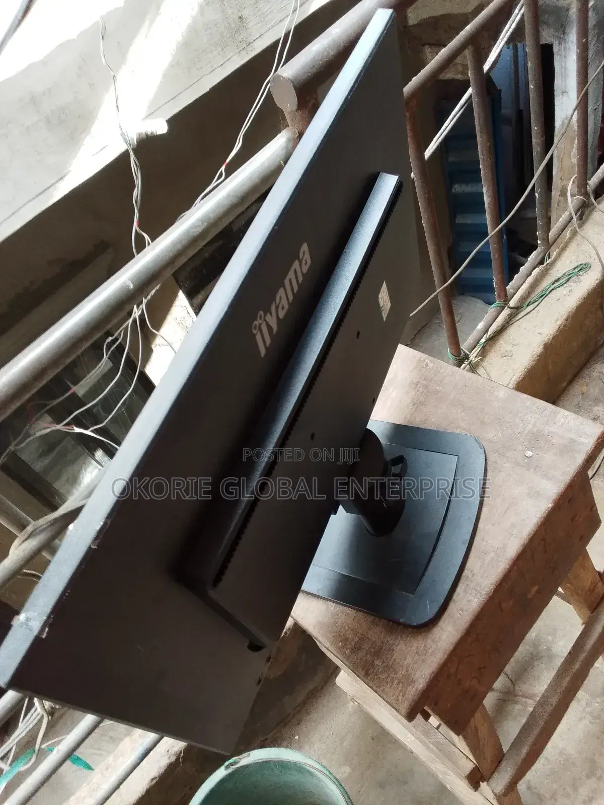 Iiyama Flameless Monitor for Graphic Users