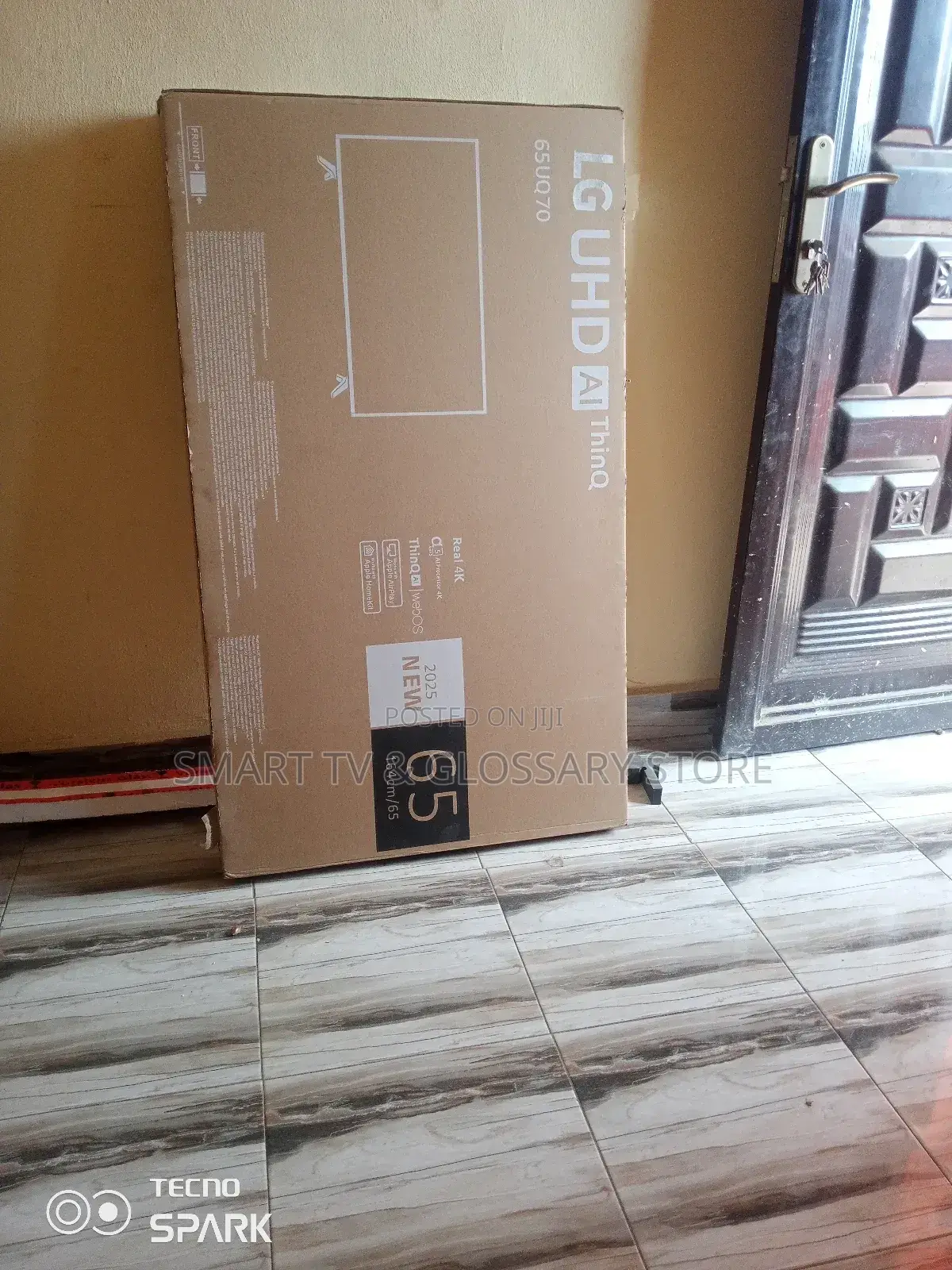 65 Inches With Inbuld Bluetooth Netflix Wifi Facebook