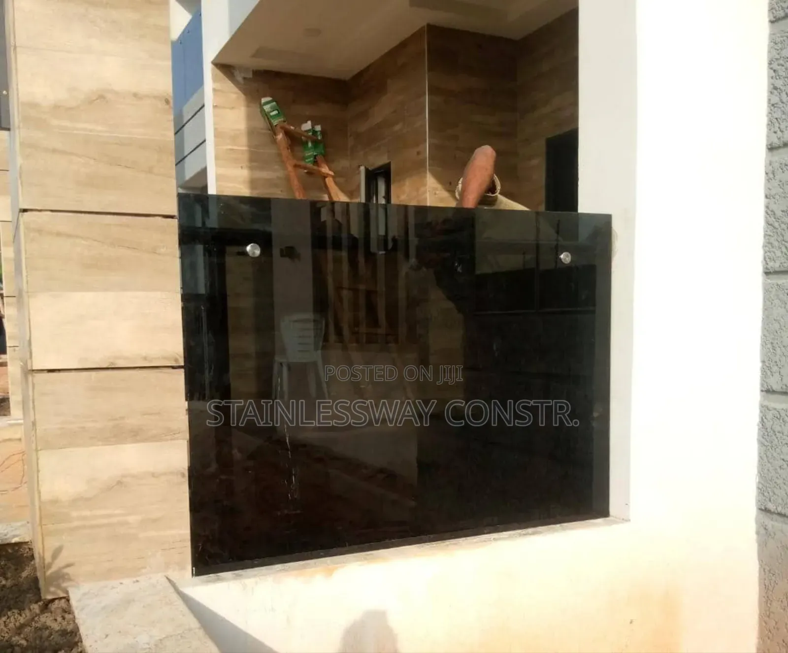 Dark Grey Glass Ginx Railing