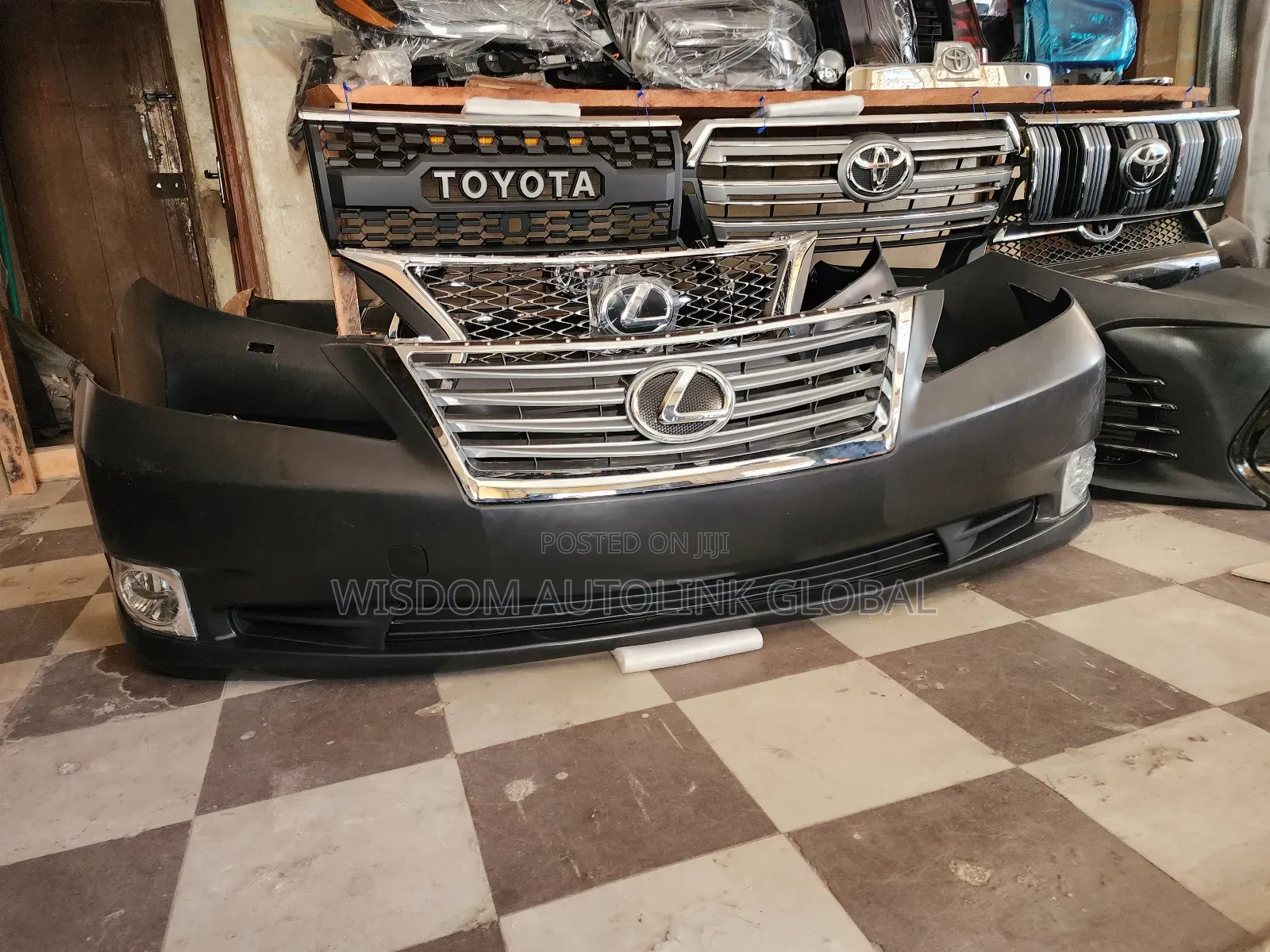 Complete Front Bumper for Lexus Es350 2010-2012 Direct