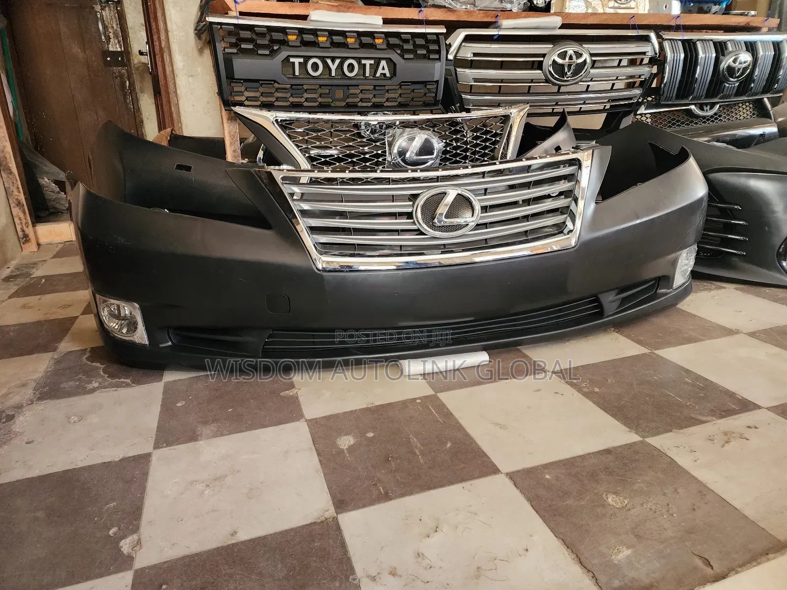 Complete Front Bumper for Lexus Es350 2010-2012 Direct