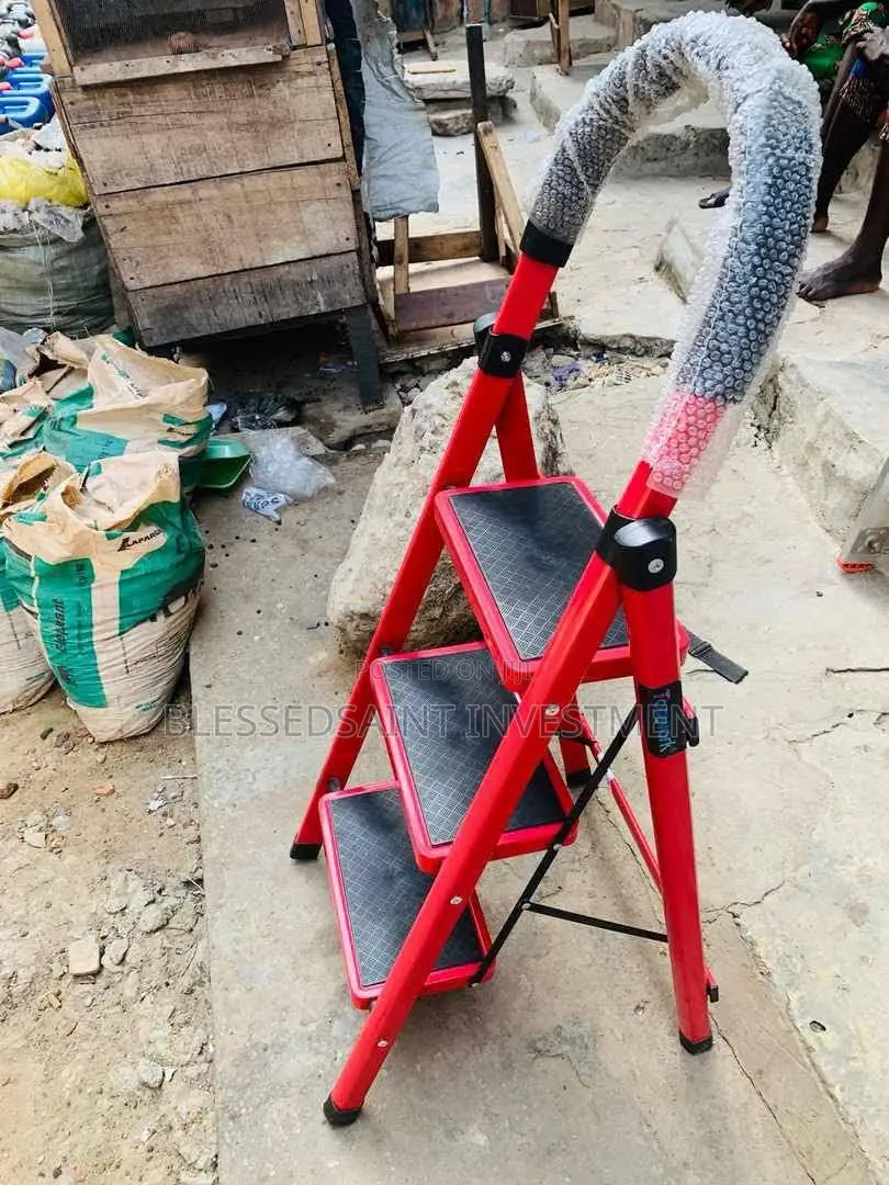 Red Kitchen Ladder 3 Steps Fiber Ladder