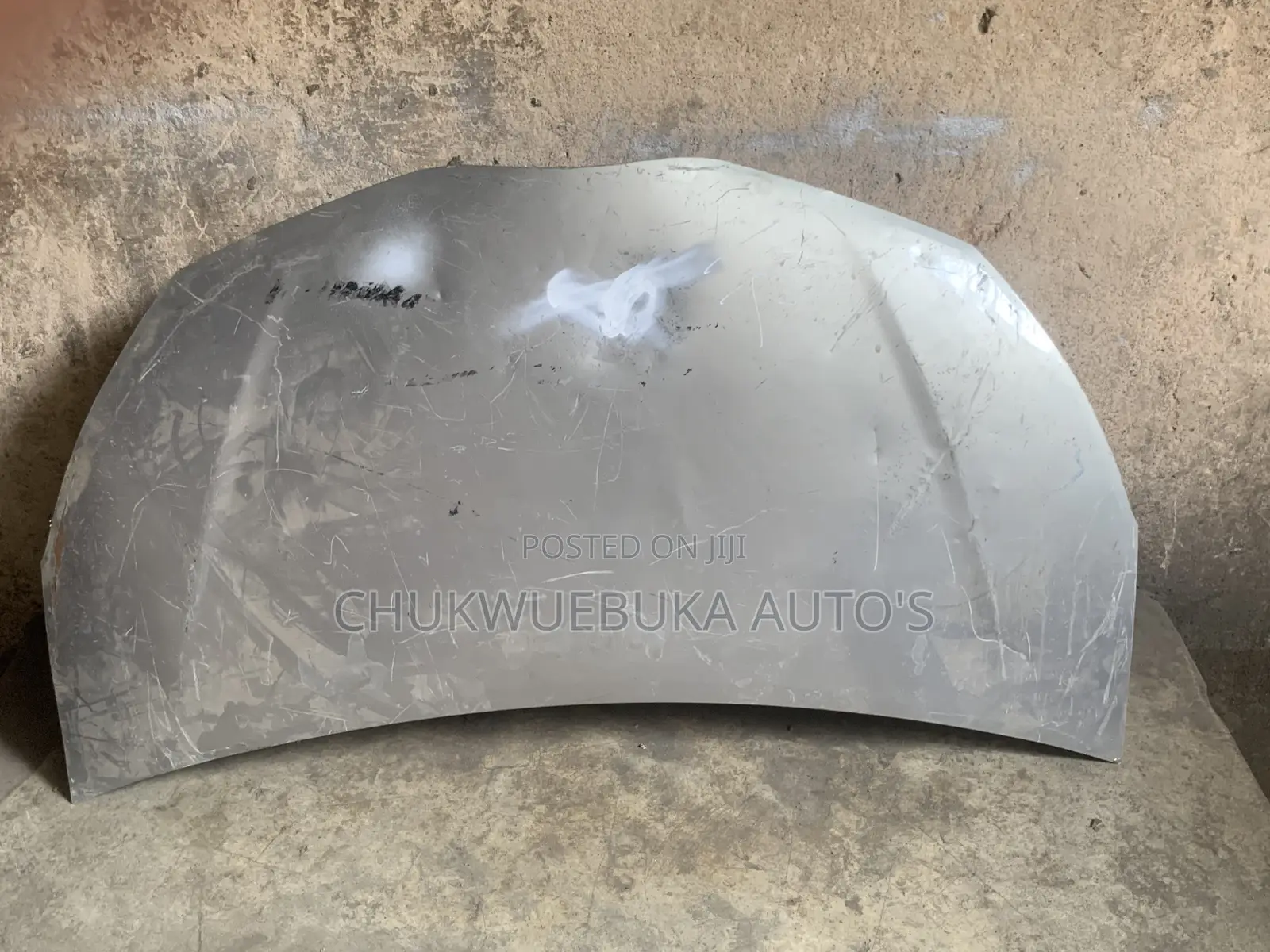 Bonnet Yaris 2014