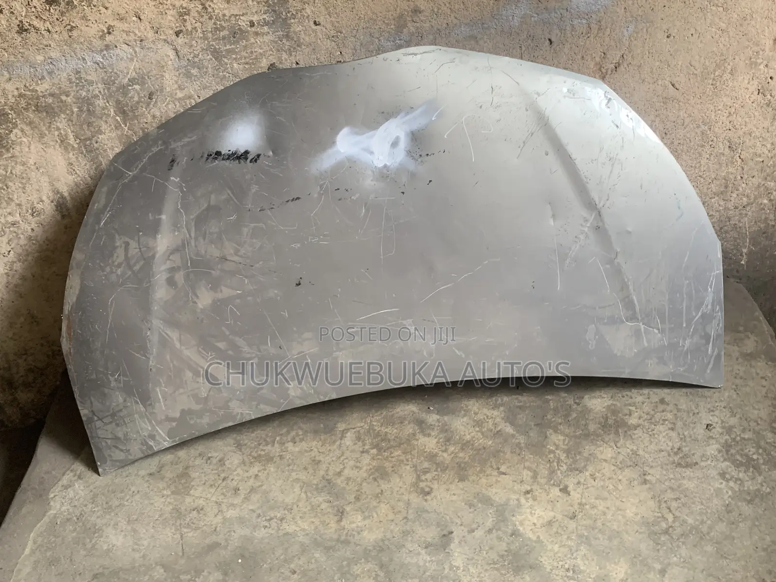 Bonnet Yaris 2014