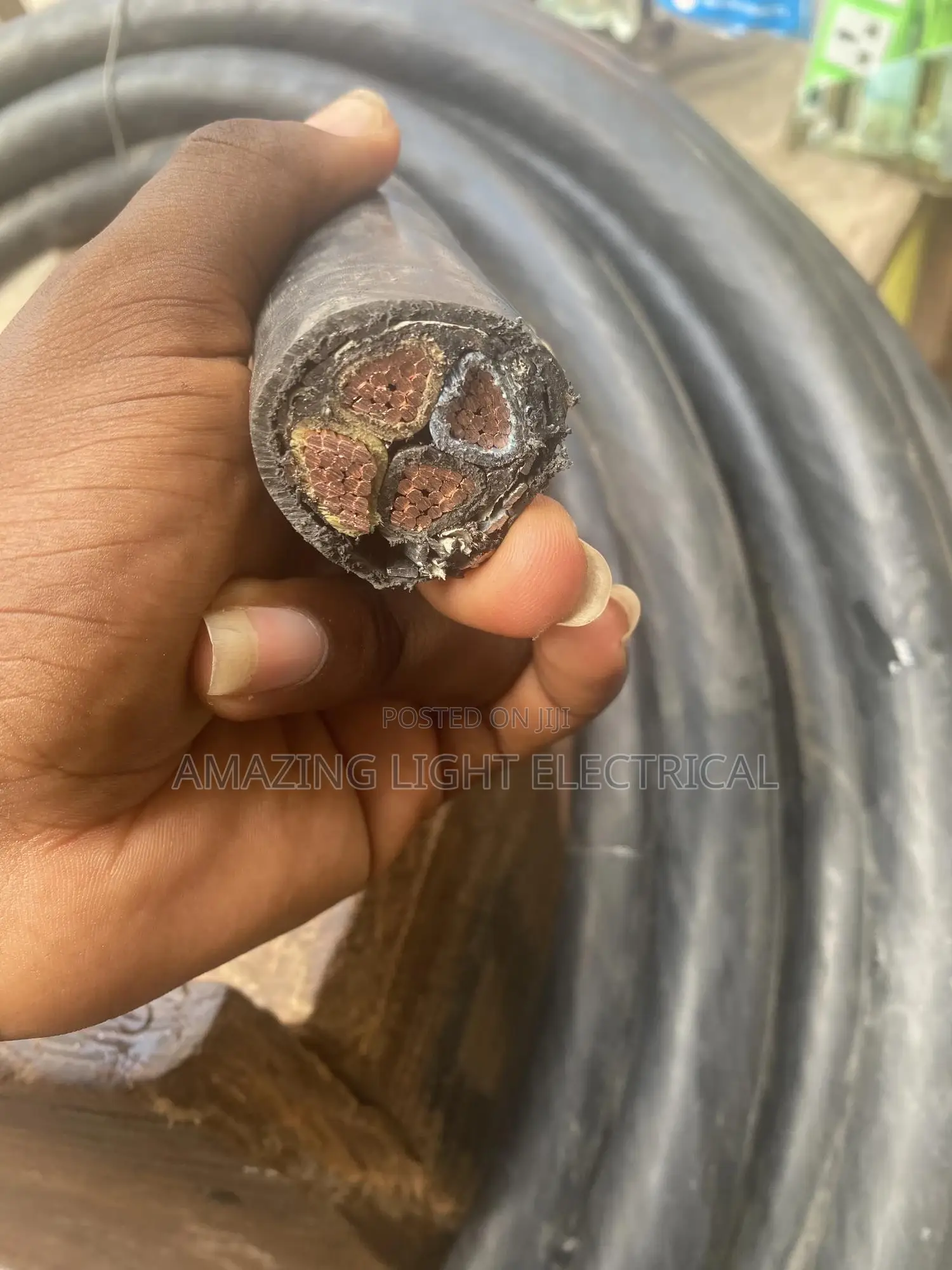 25mm 4 Core Amorde
