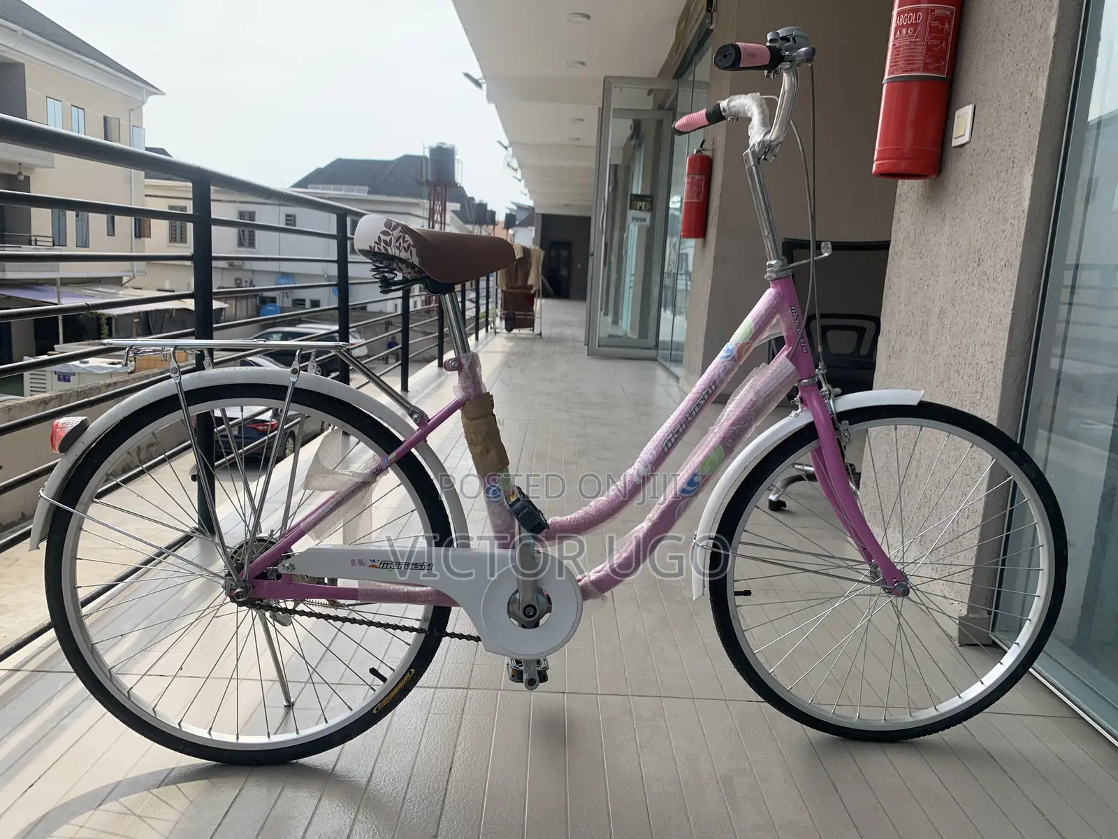 Lady’S Bicycle
