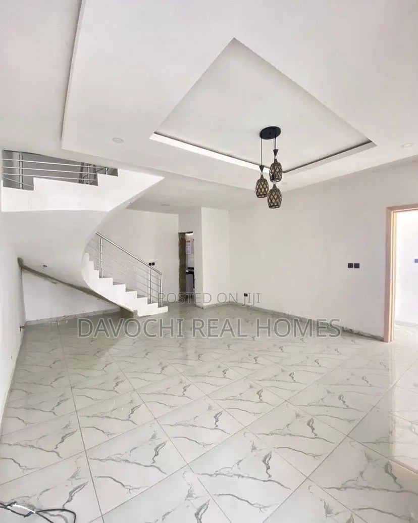 3bdrm Duplex in Vgc, Lekki, Ikota for rent