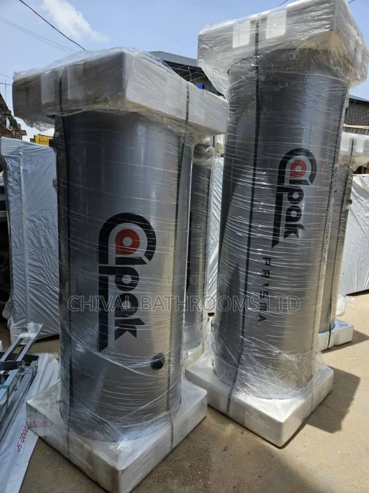 Calpak Mark 4 Solar Hybrid Water Heater 300lt