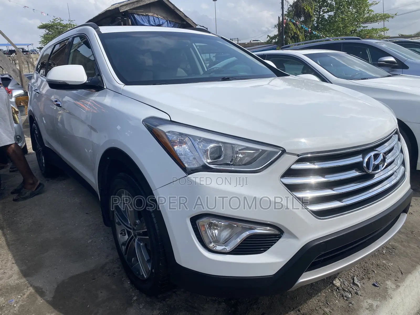 Hyundai Santa Fe 2015 White