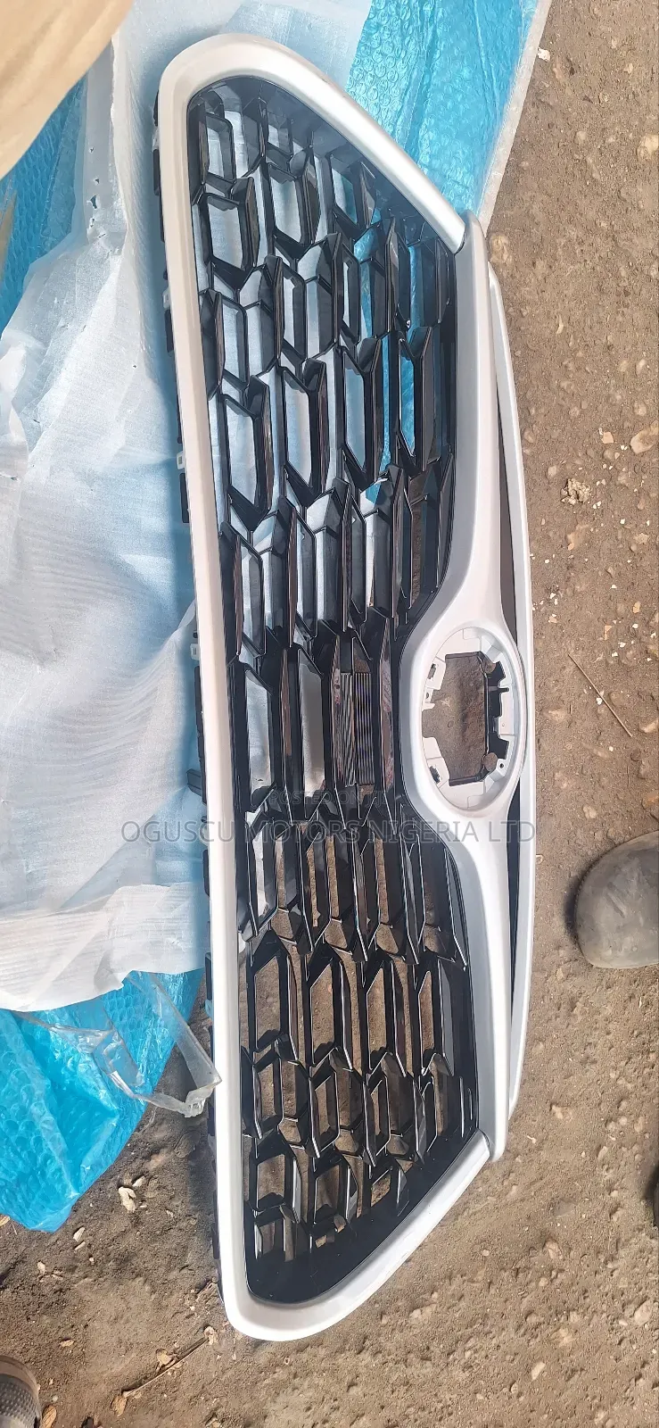 Front Grille Highlander 2020-2021
