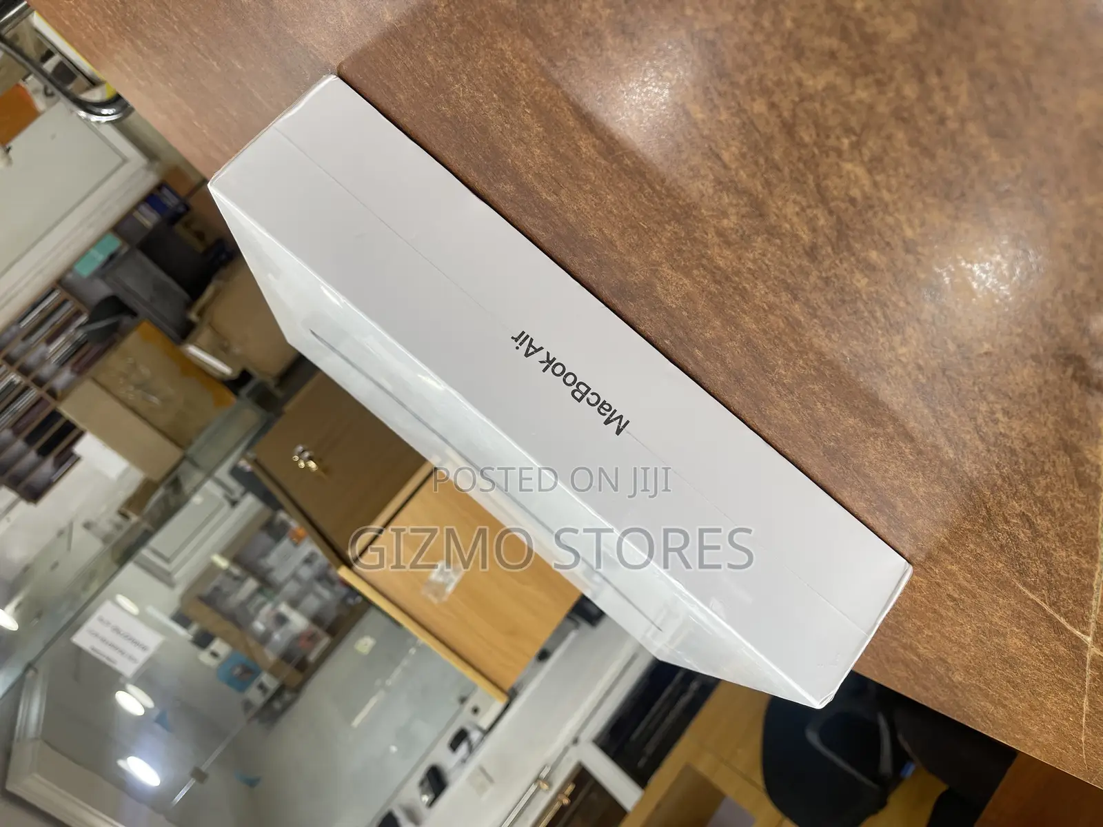 New Laptop Apple MacBook Air 2020 M1 8GB Apple M1 SSD 256GB